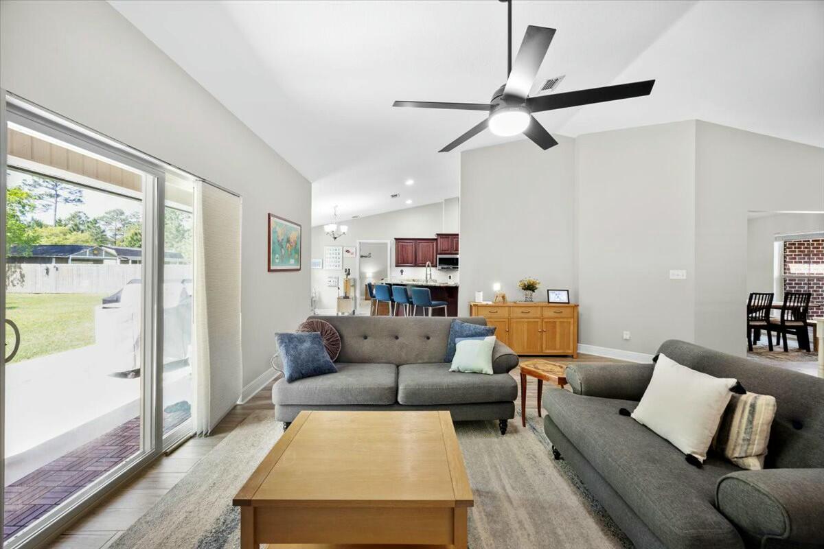 NAVARRE 2ND ADD - Residential