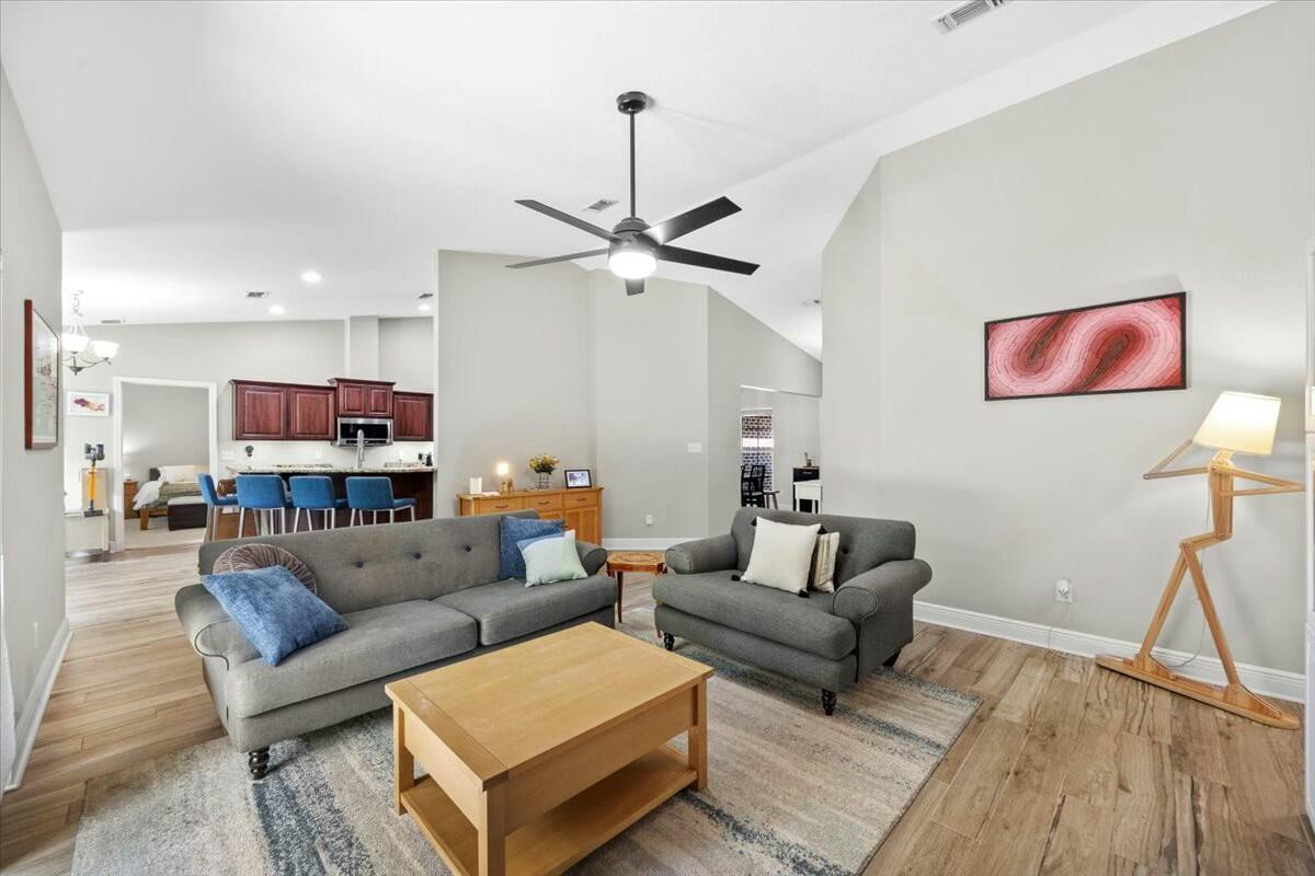 NAVARRE 2ND ADD - Residential