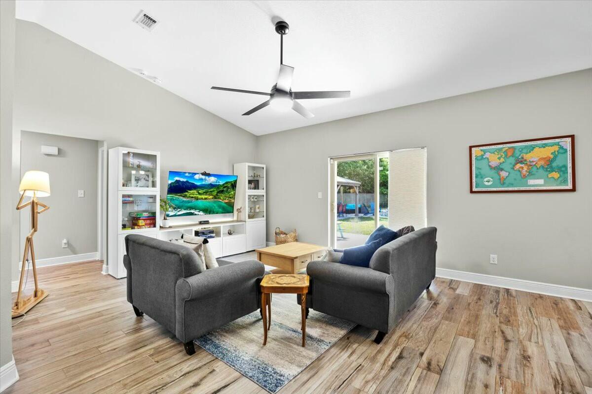 NAVARRE 2ND ADD - Residential