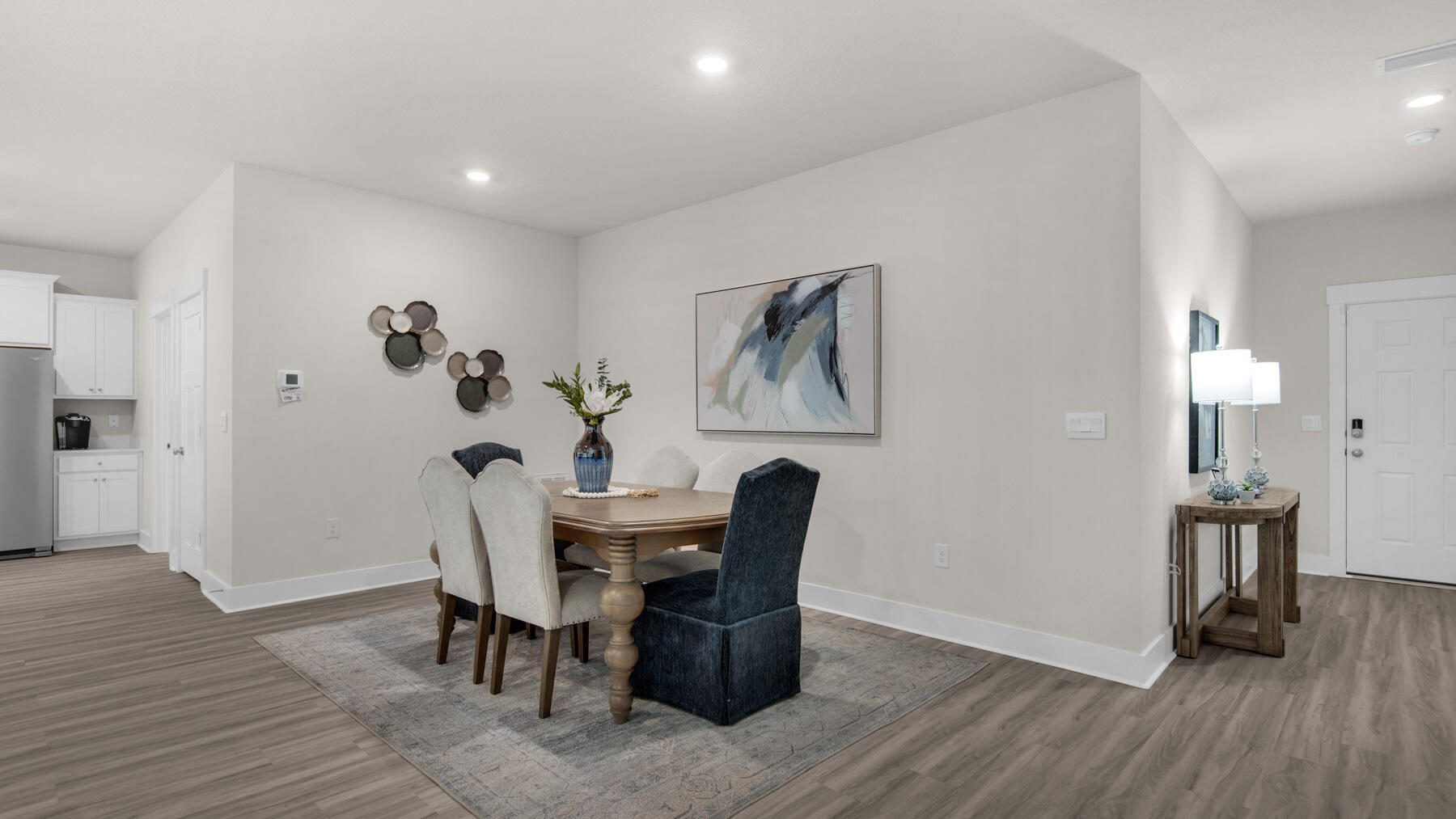 Roman Oaks - Residential
