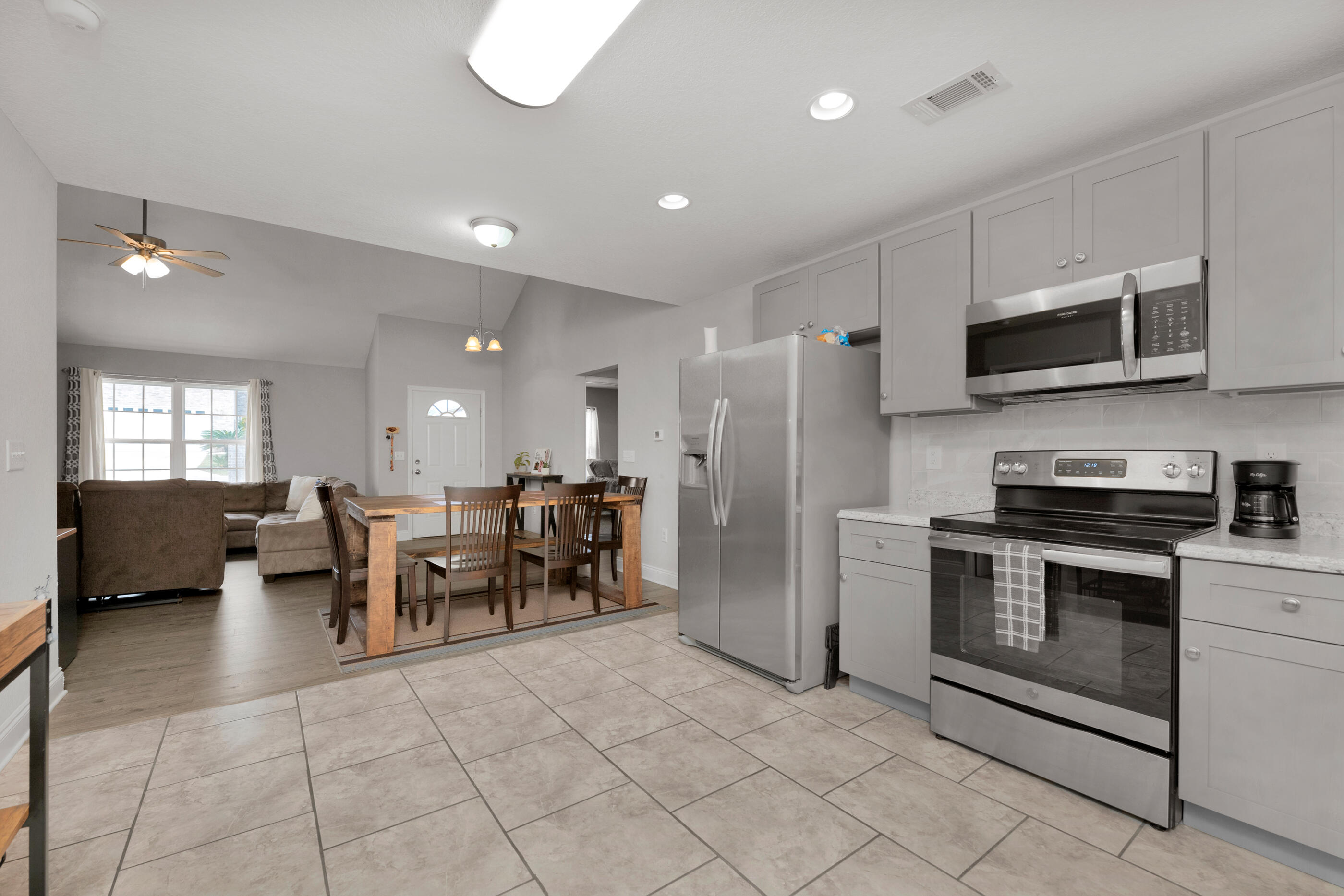 TRAILWOOD ESTATES - Residential