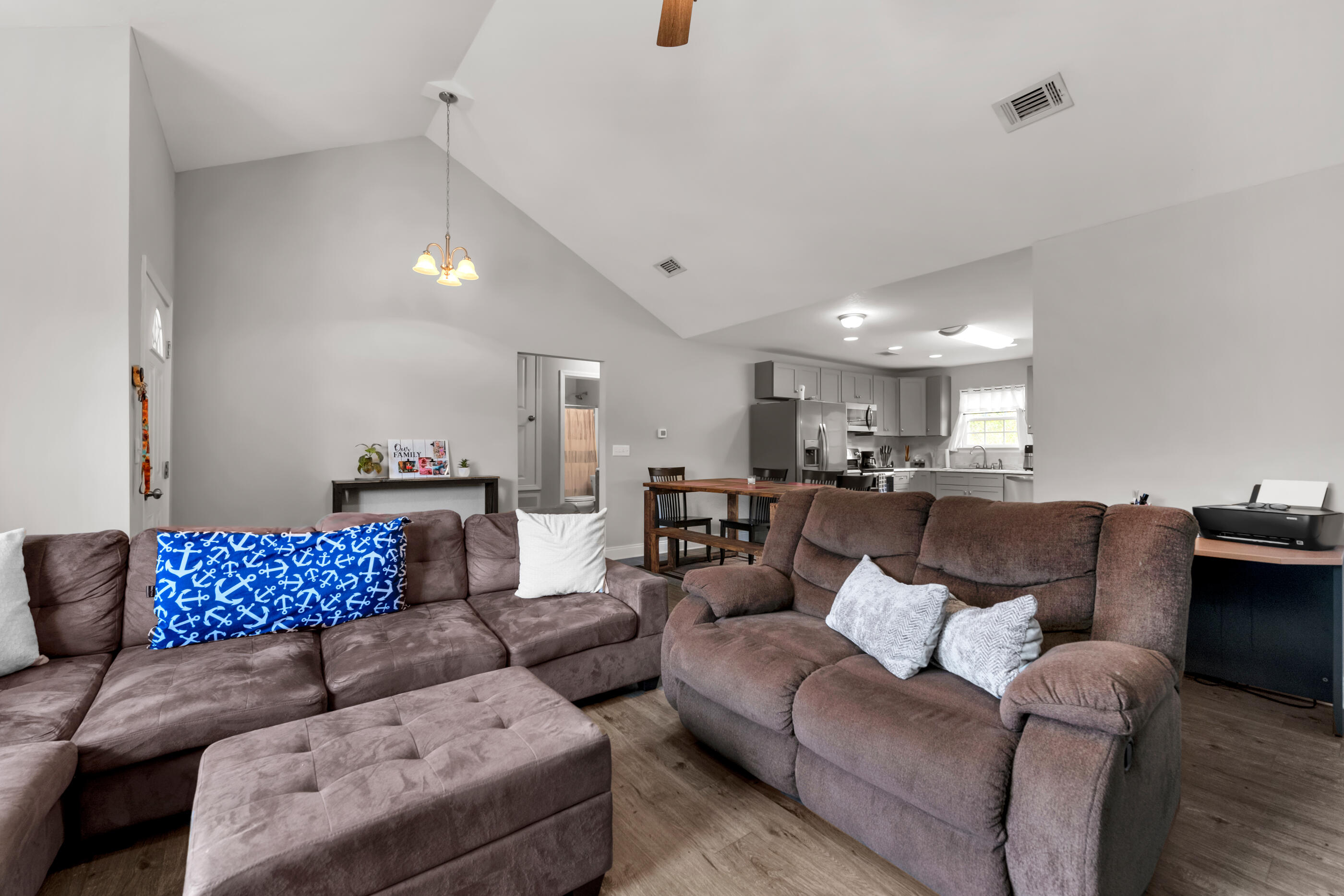 TRAILWOOD ESTATES - Residential