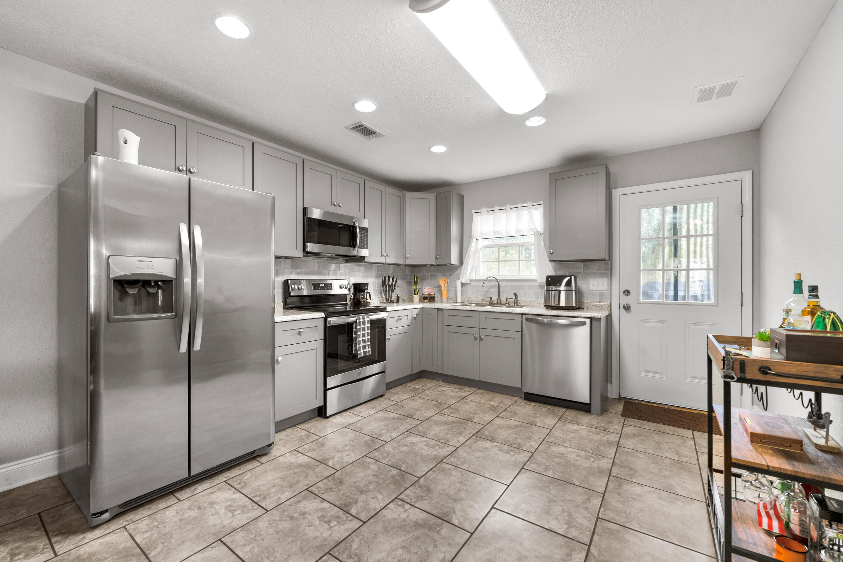 TRAILWOOD ESTATES - Residential