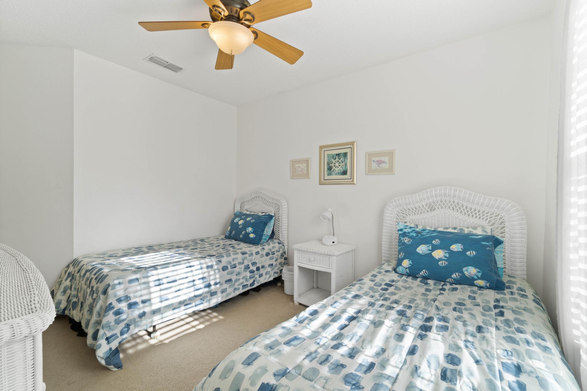 PARADISE RETREAT - Residential