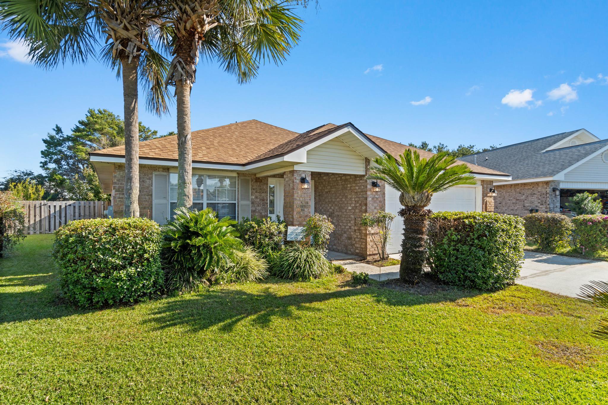 PARADISE RETREAT - Residential