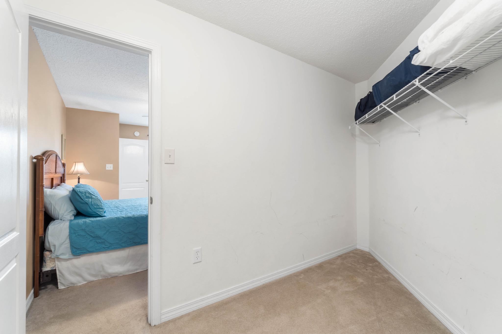 PARADISE RETREAT - Residential