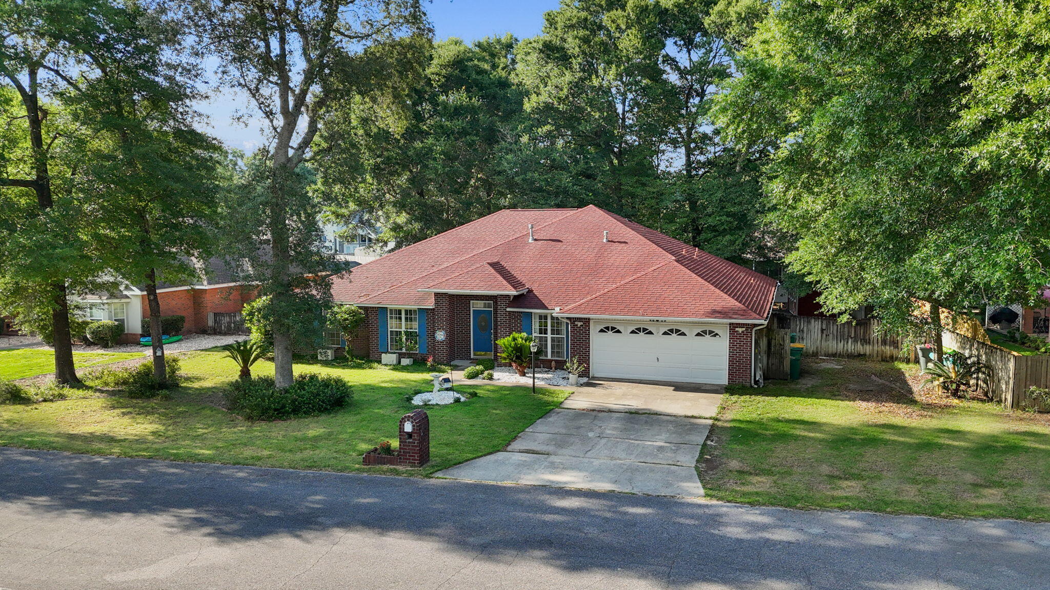 ROYAL OAKS S/D - Residential