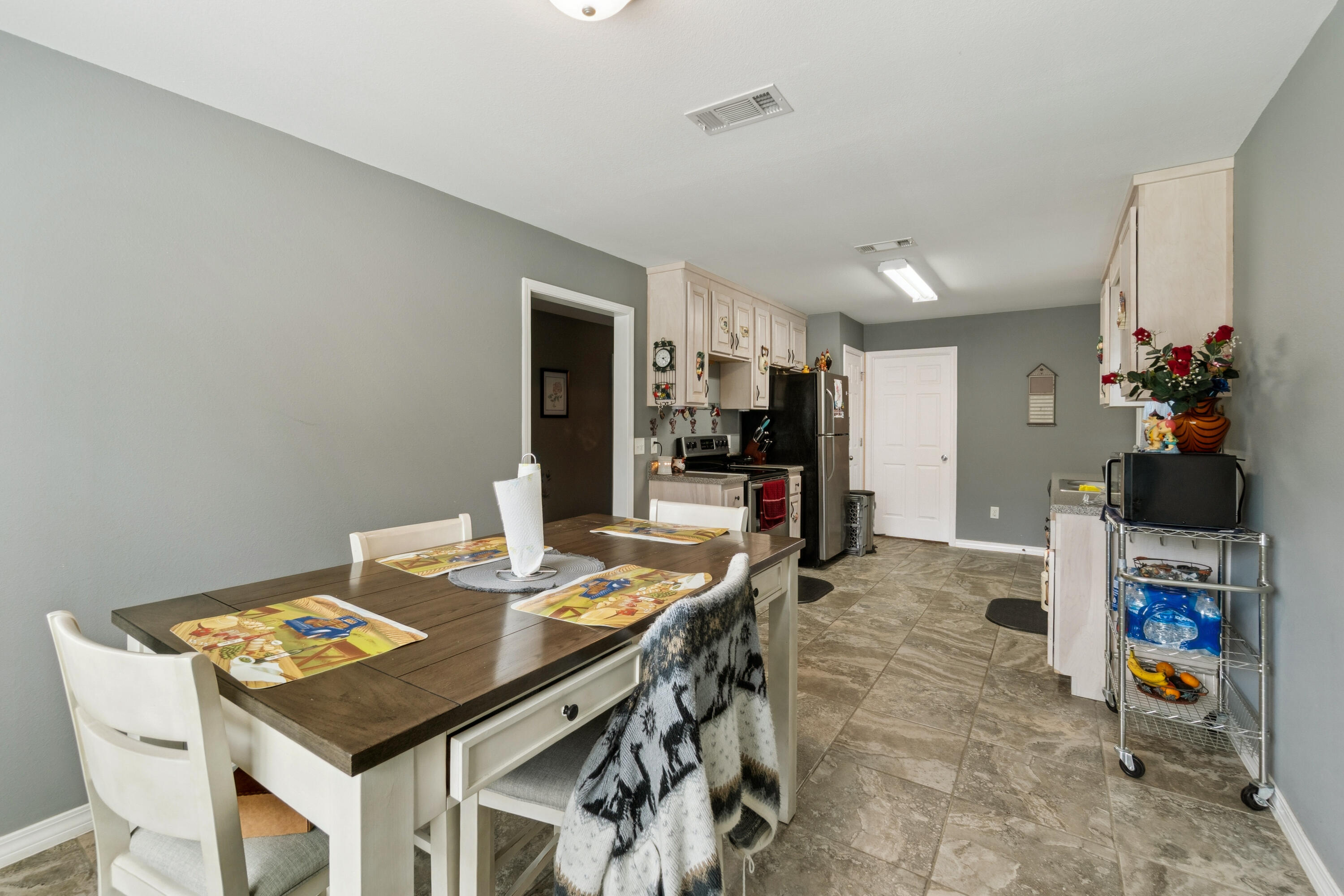CRESCENT SHORES - Residential