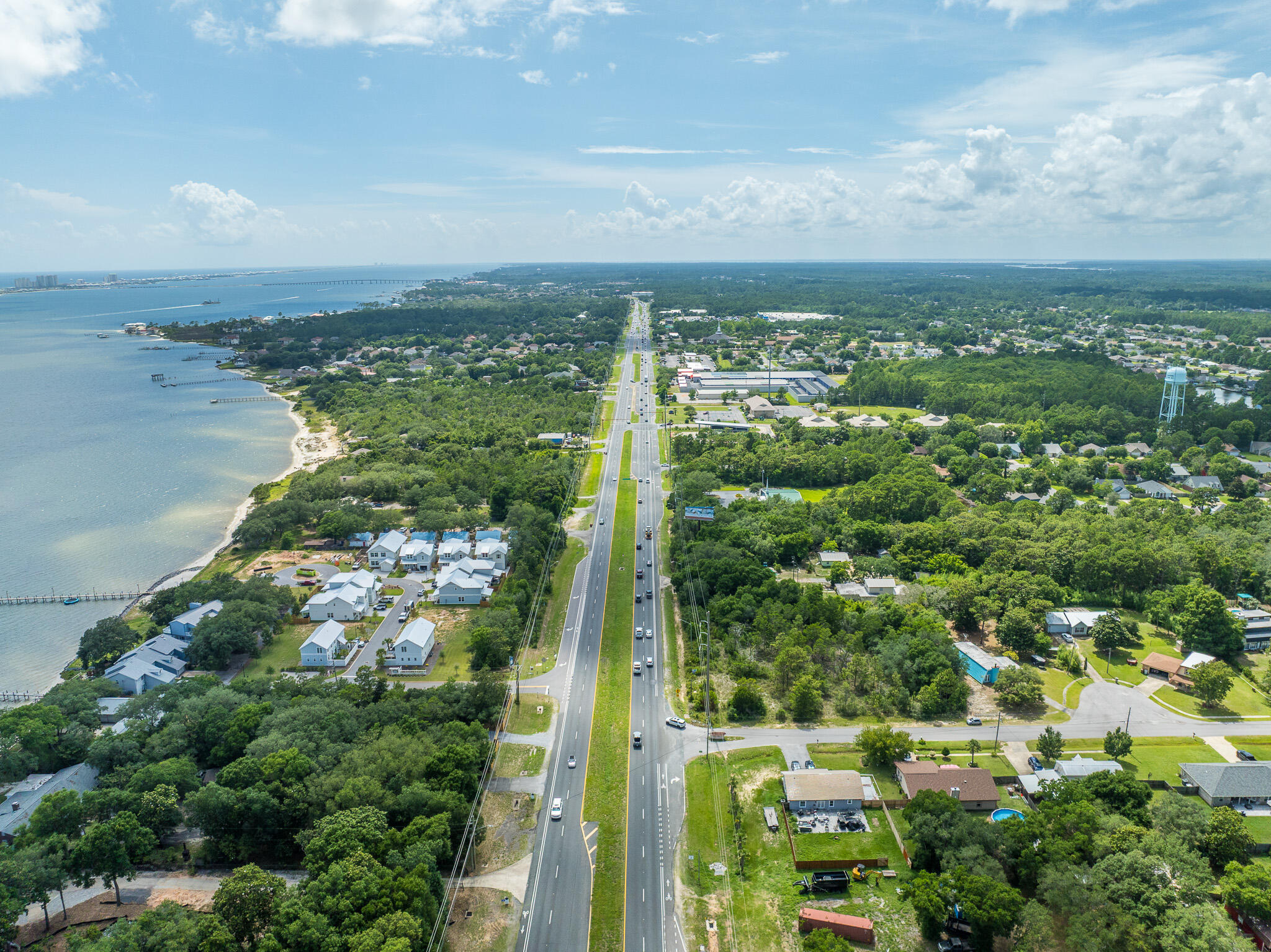 CRESCENT SHORES - Residential