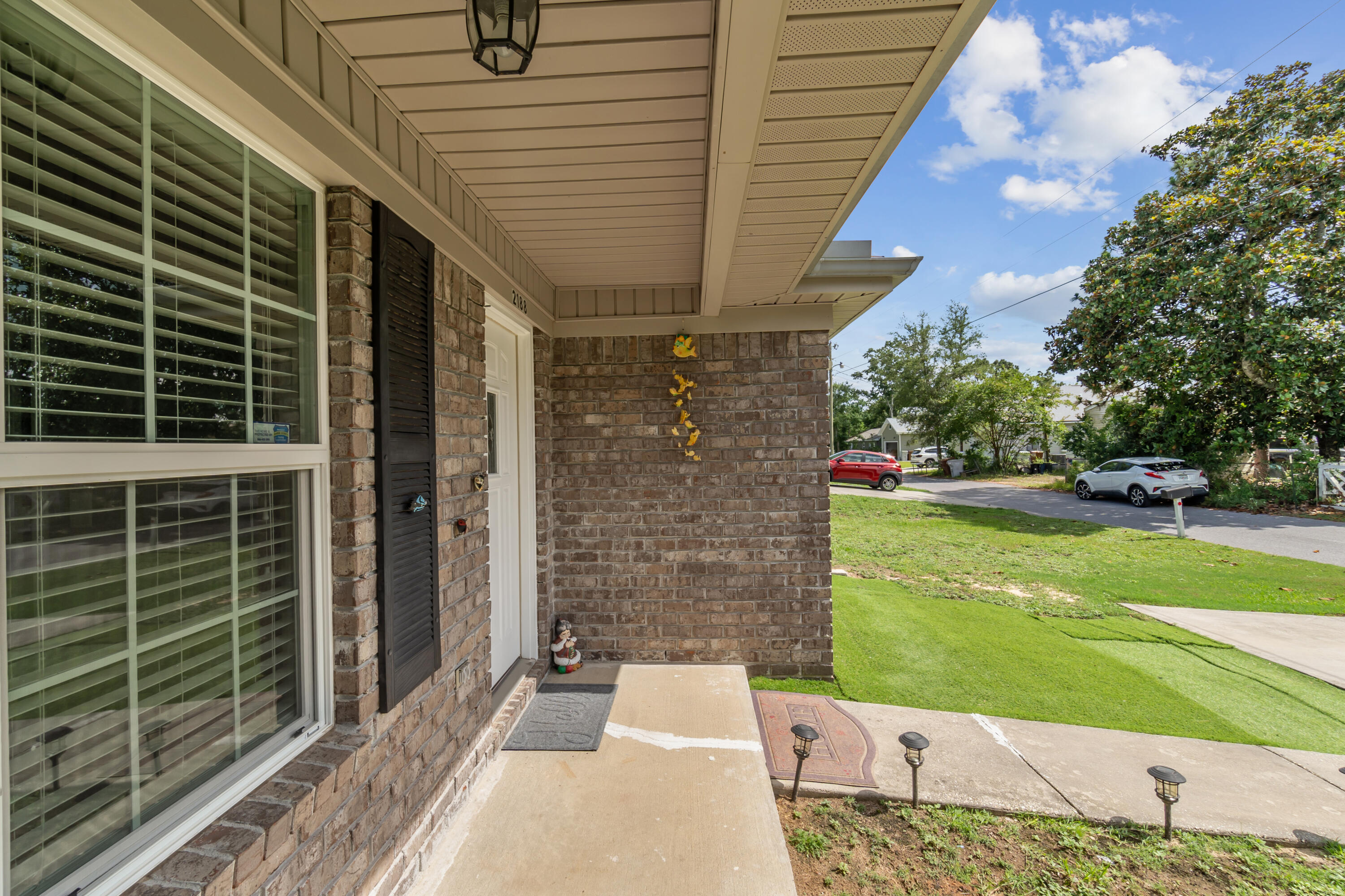 CRESCENT SHORES - Residential