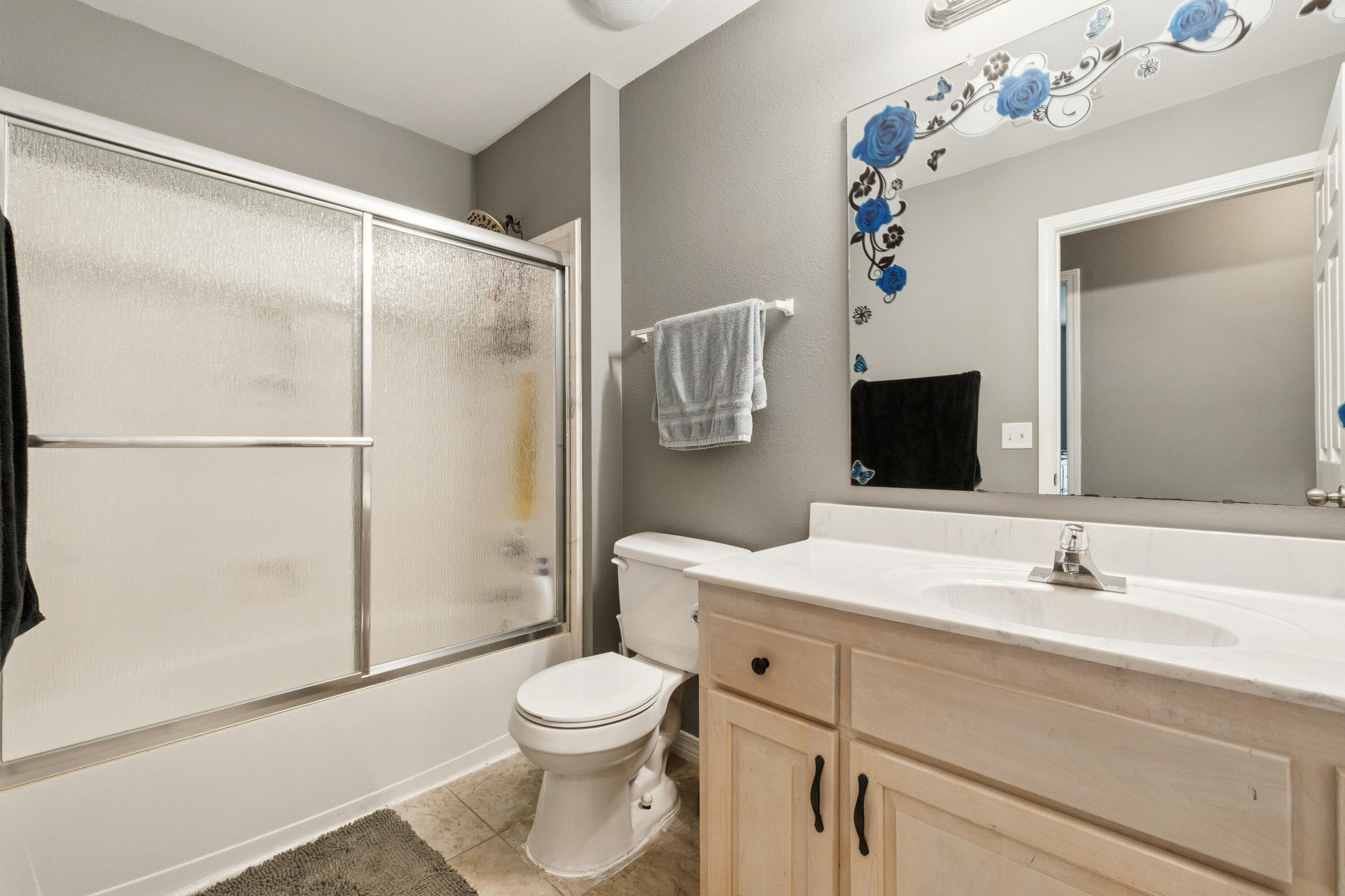 CRESCENT SHORES - Residential