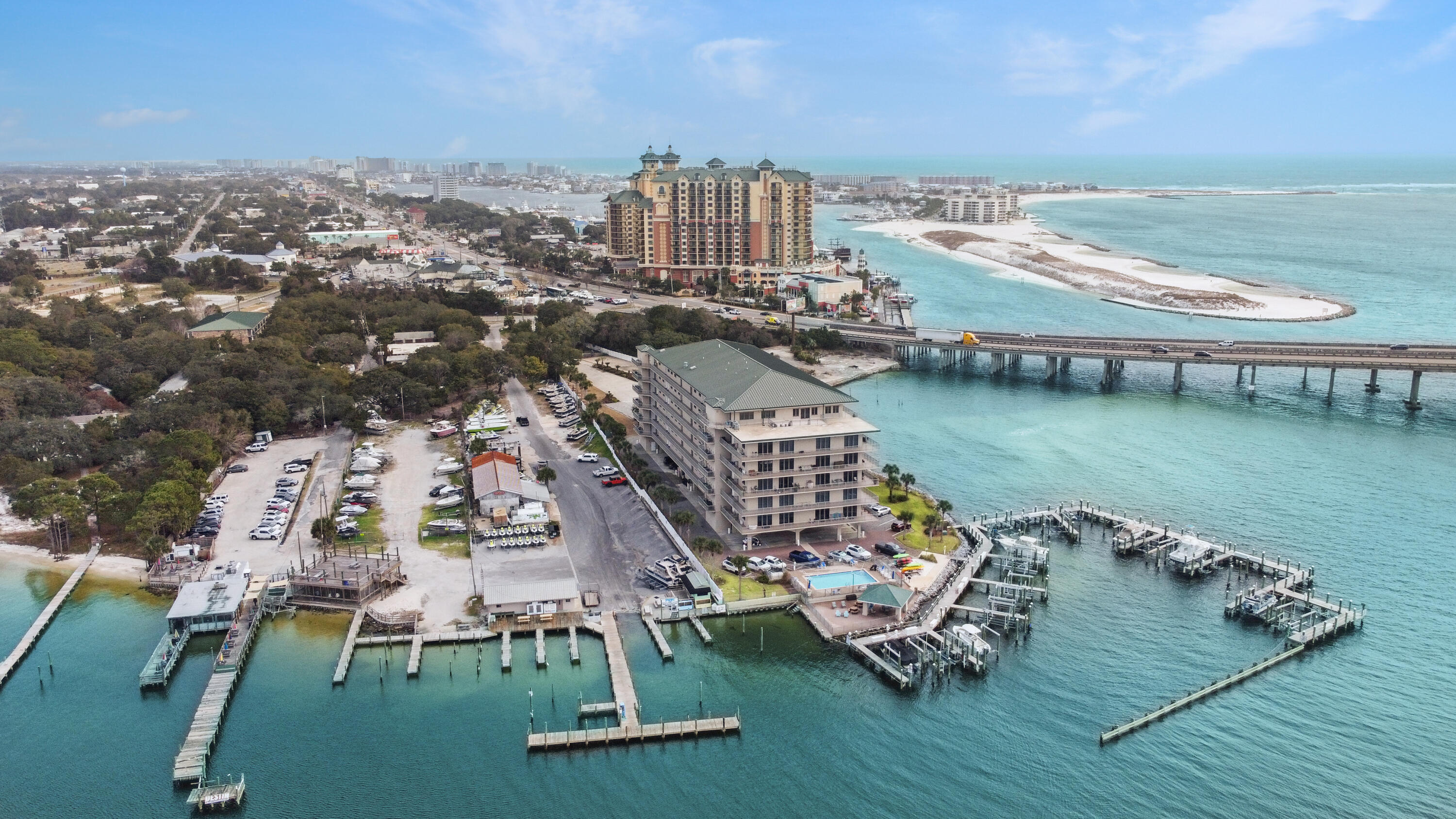 SIDES MORENO POINT WEST - Residential