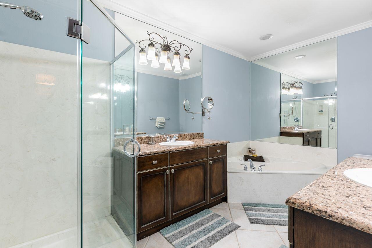 SIDES MORENO POINT WEST - Residential