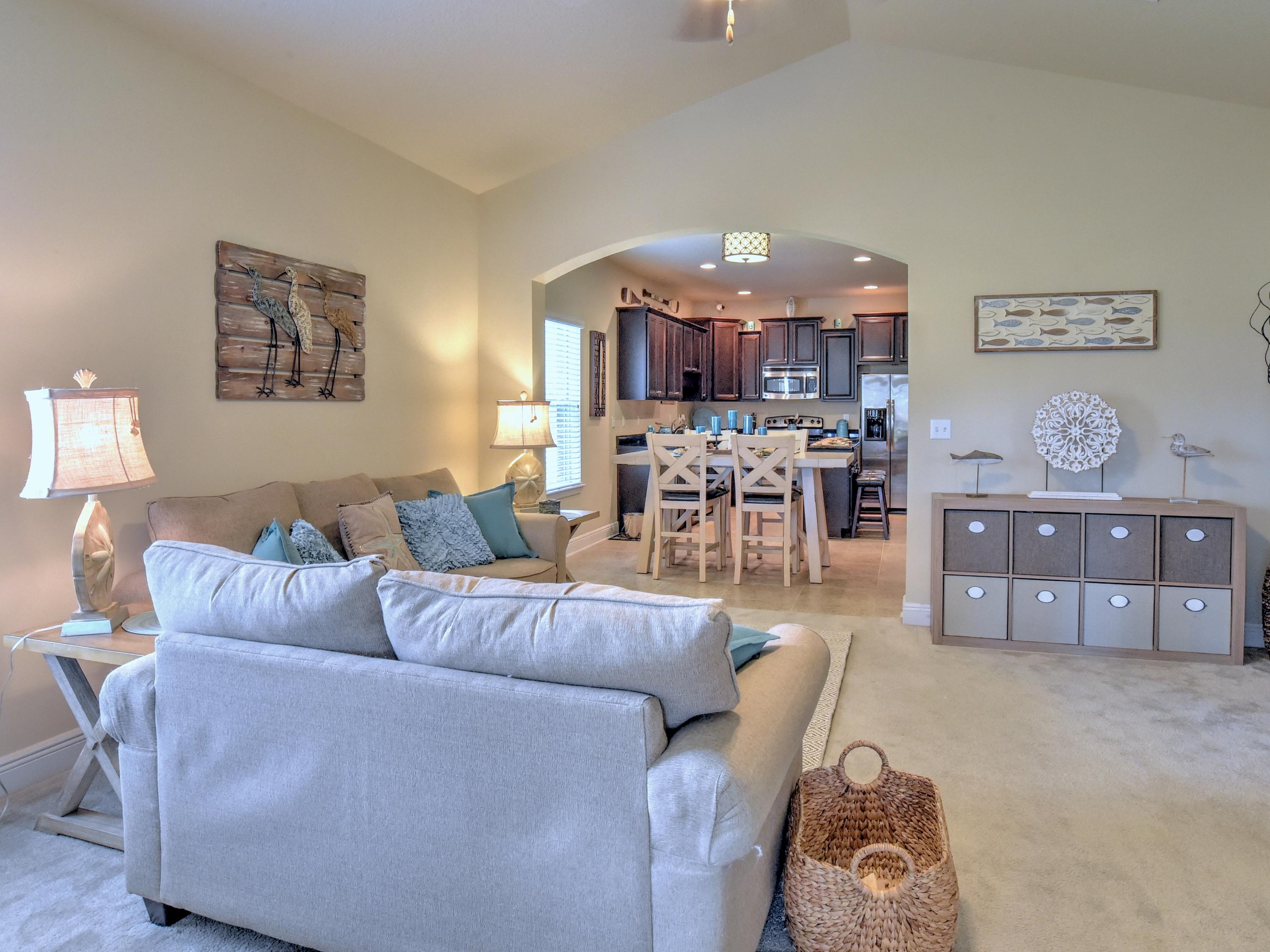 HAMMOCK BAY - Residential