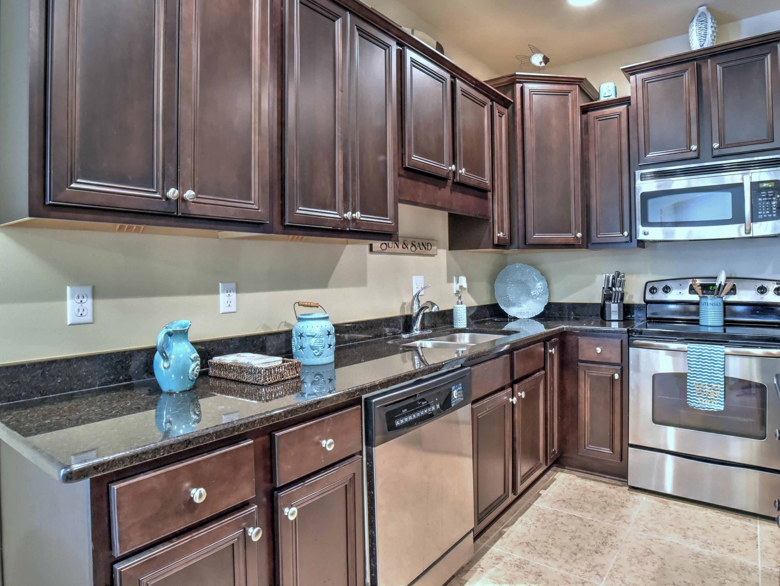 HAMMOCK BAY - Residential