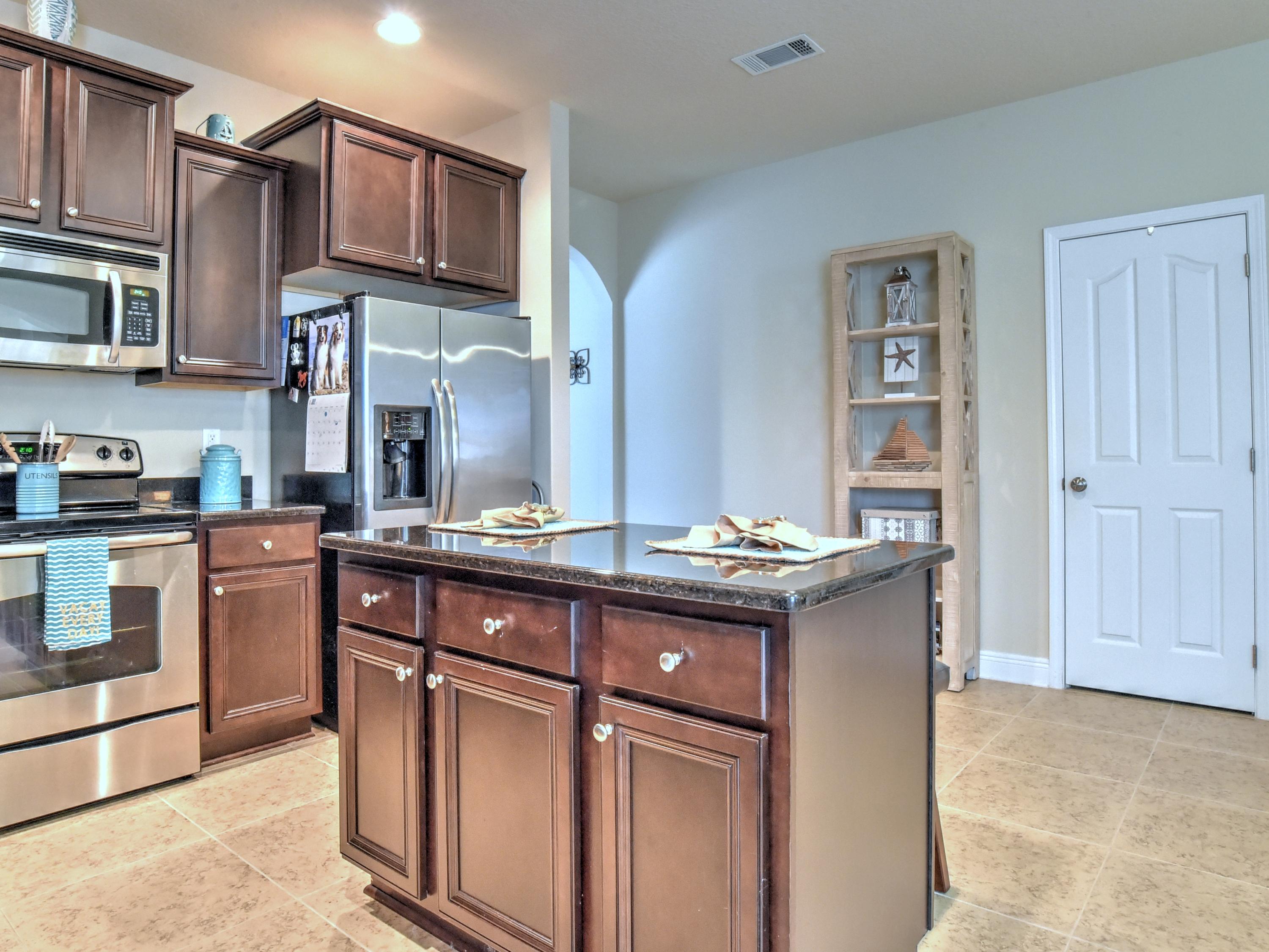 HAMMOCK BAY - Residential