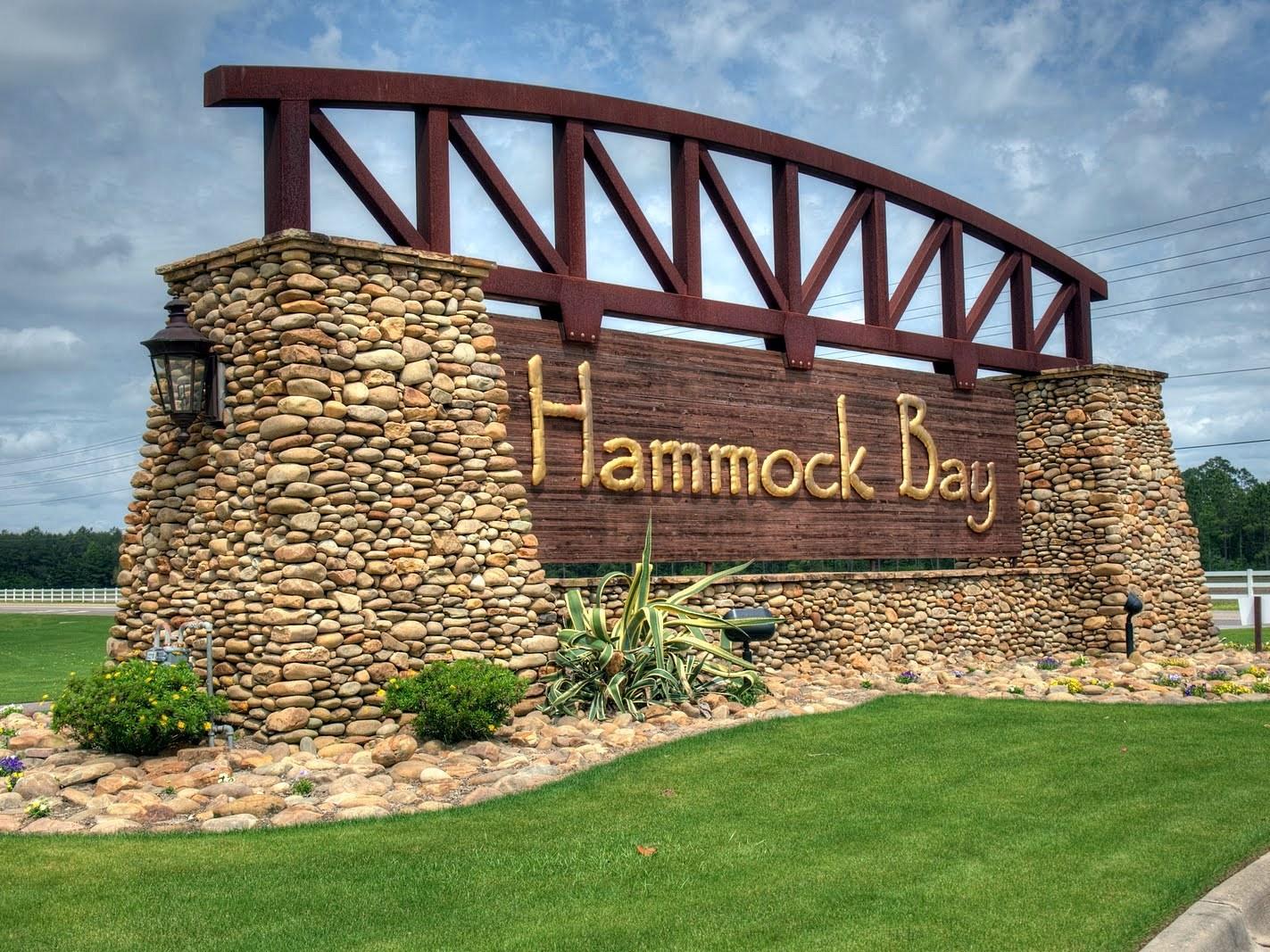 HAMMOCK BAY - Residential