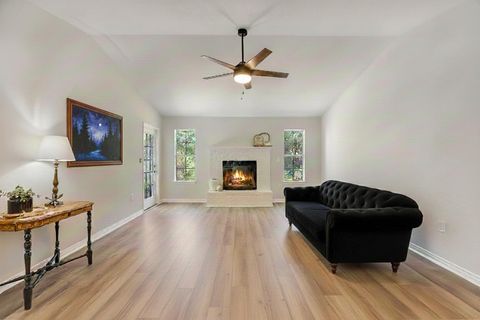 Photo of 295 Ridge Lake Road, Crestview, FL 32536 (MLS # 985039)