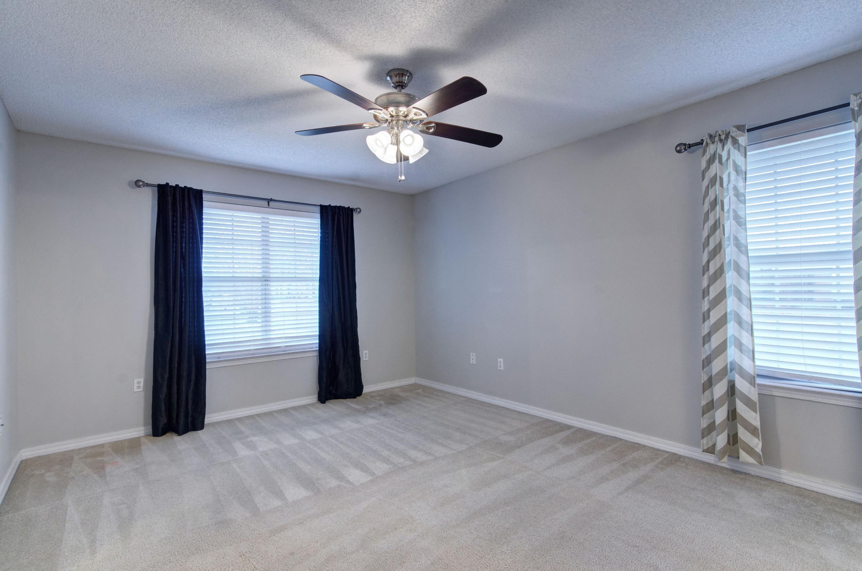 HAMPTON RIDGE ESTATES - Residential