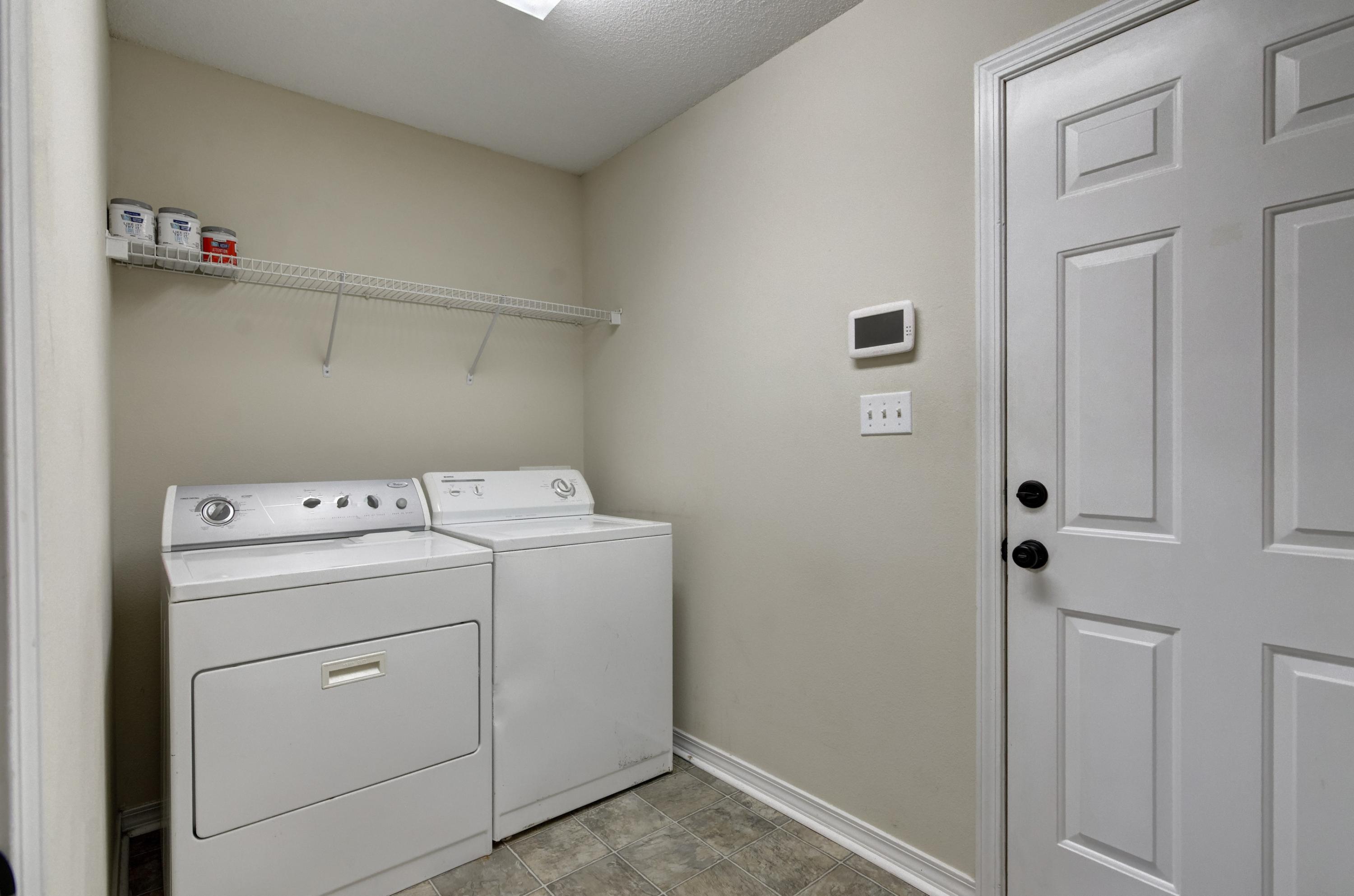 HAMPTON RIDGE ESTATES - Residential