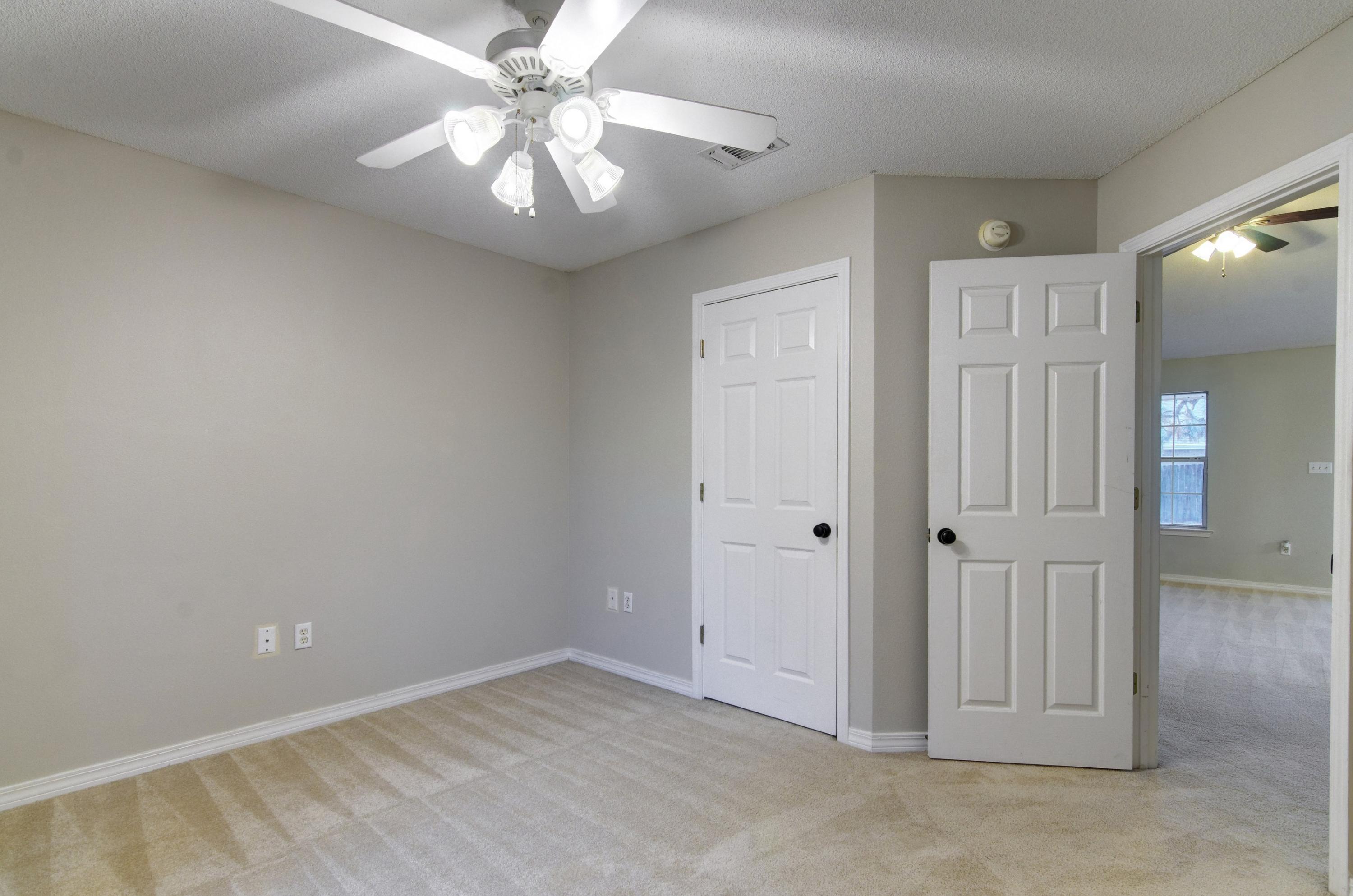 HAMPTON RIDGE ESTATES - Residential