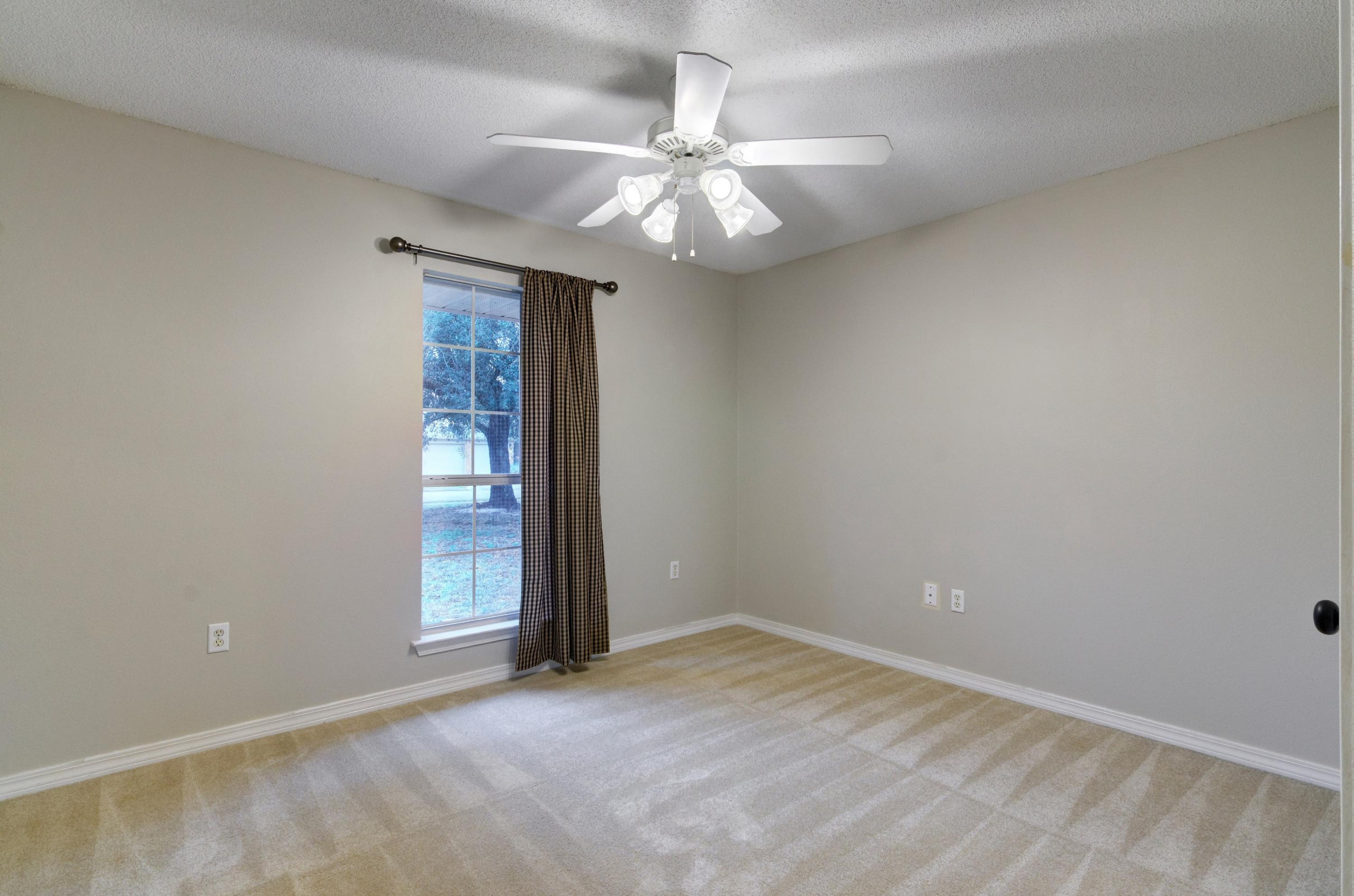 HAMPTON RIDGE ESTATES - Residential