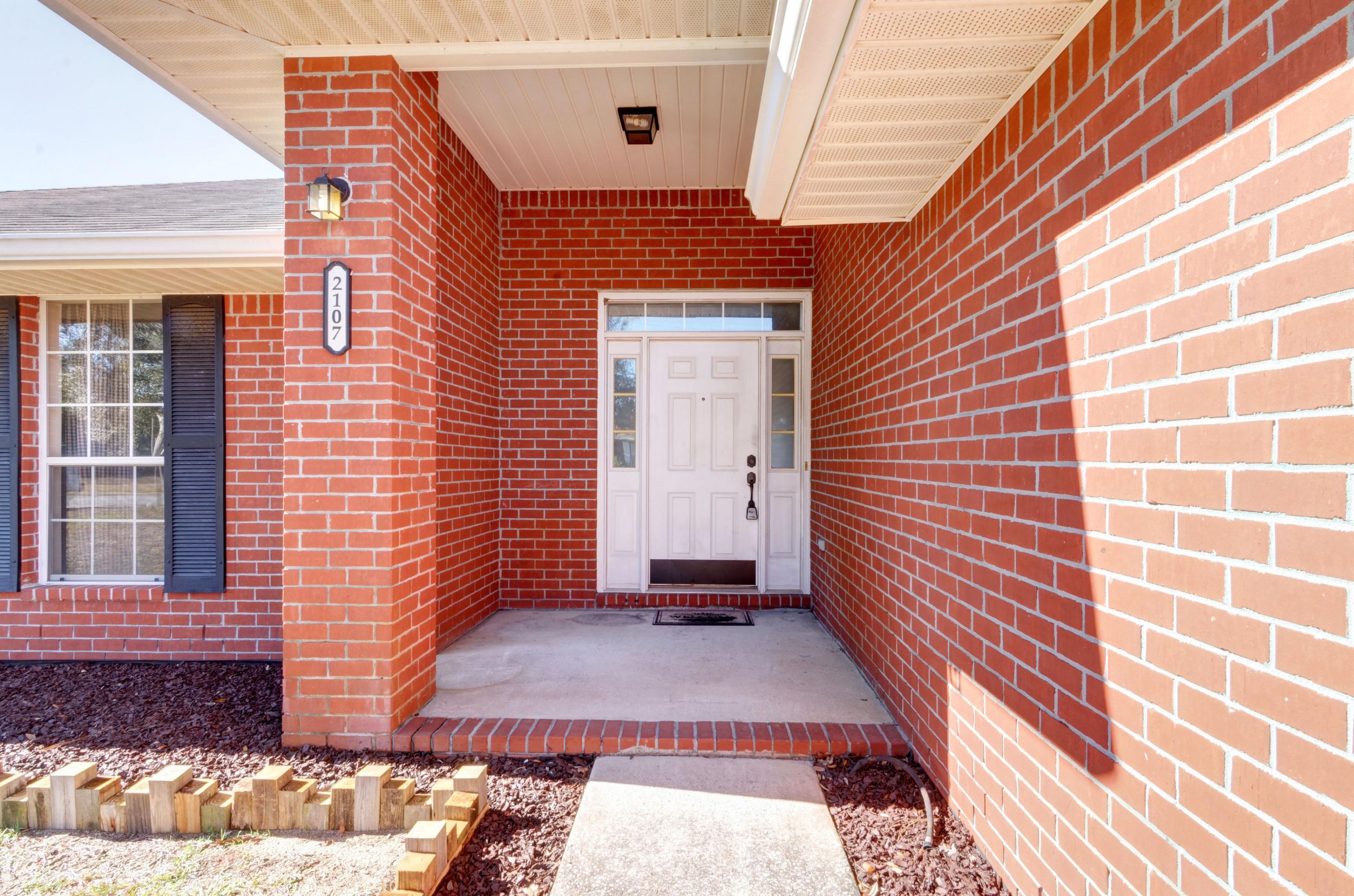 HAMPTON RIDGE ESTATES - Residential