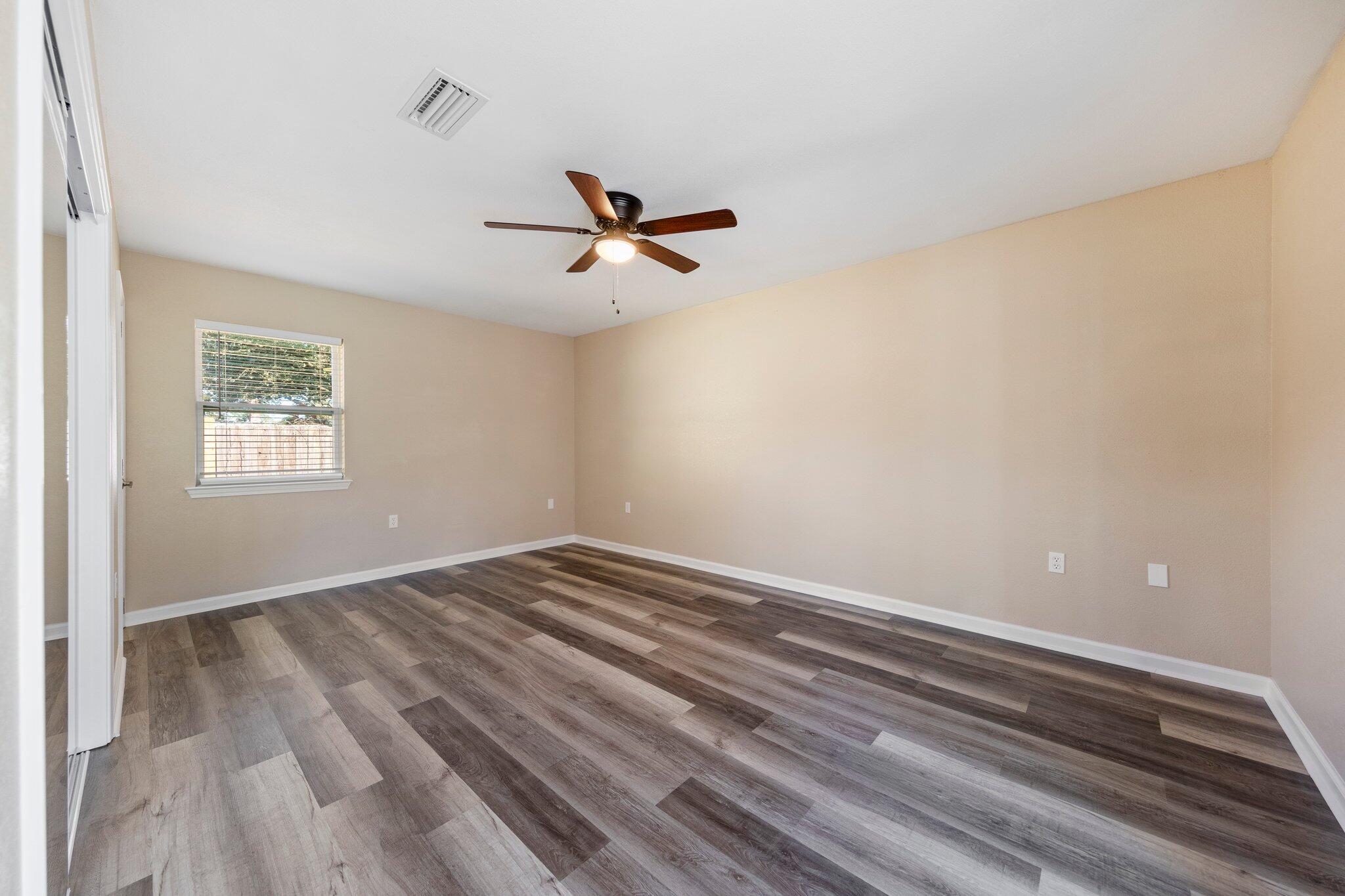 GREEN ACRES - Residential