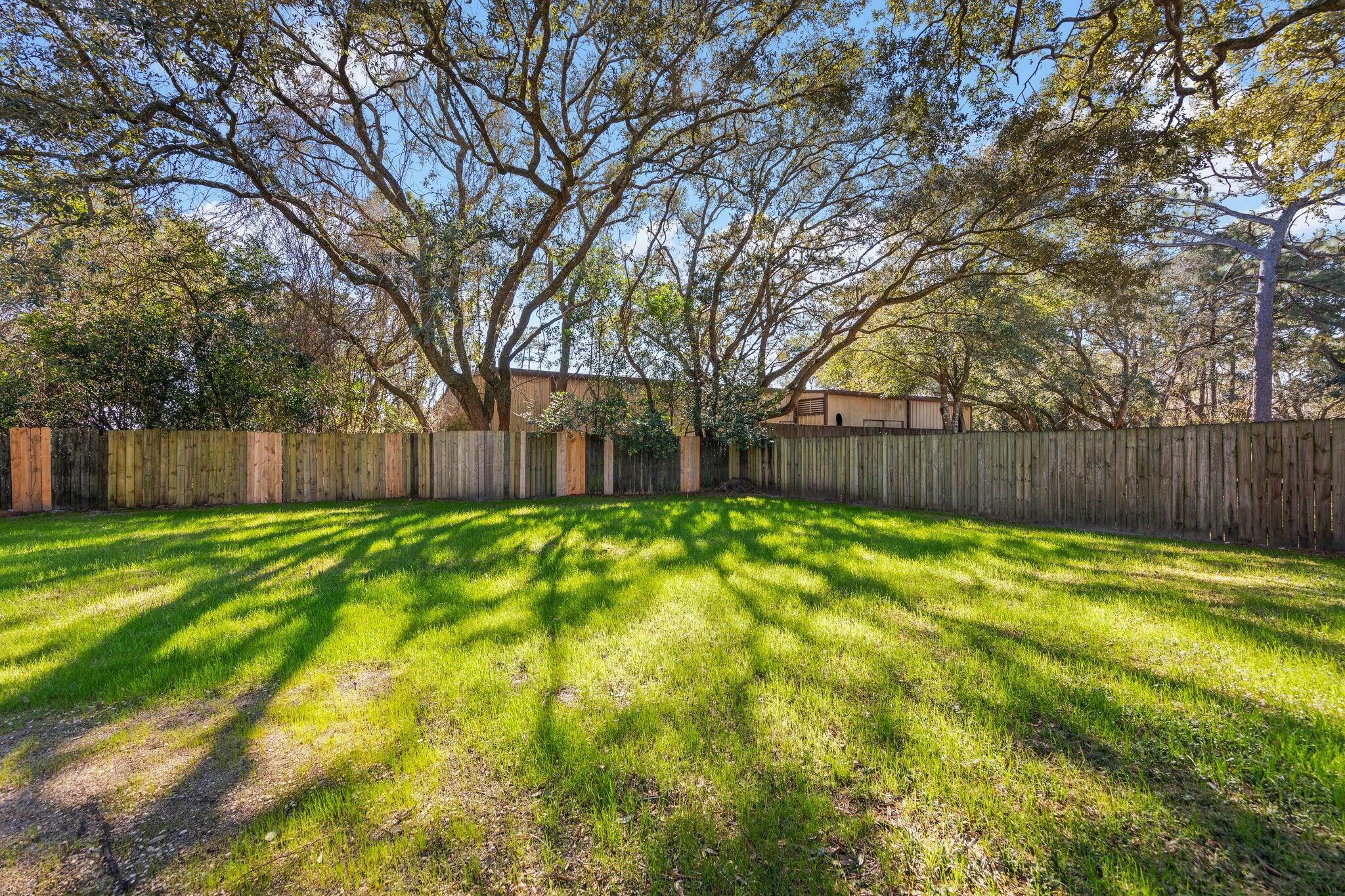 GREEN ACRES - Residential