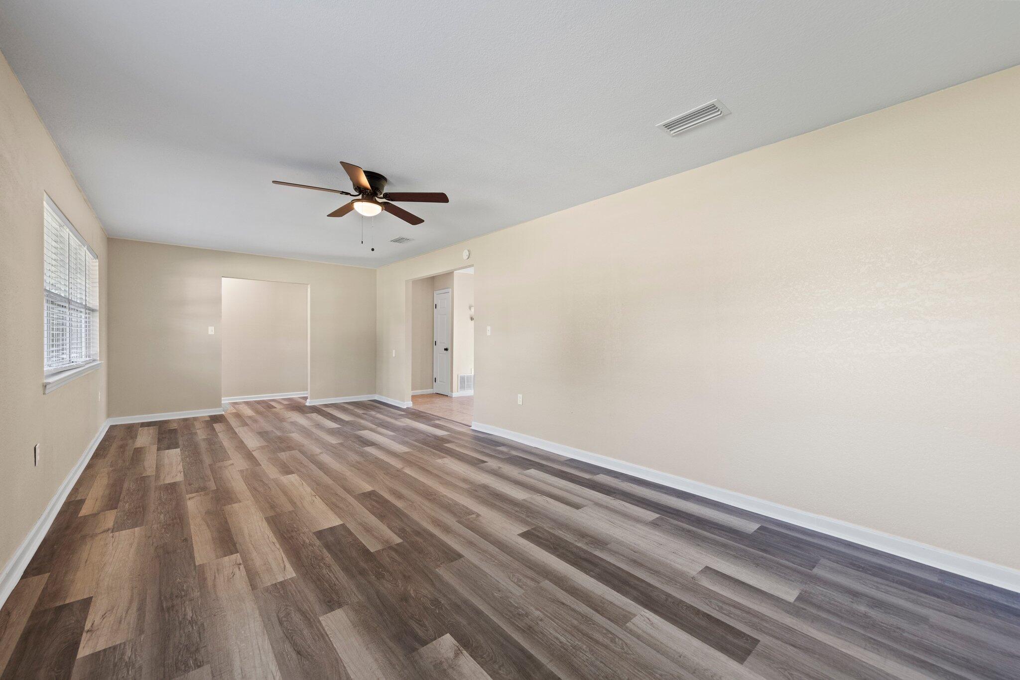 GREEN ACRES - Residential