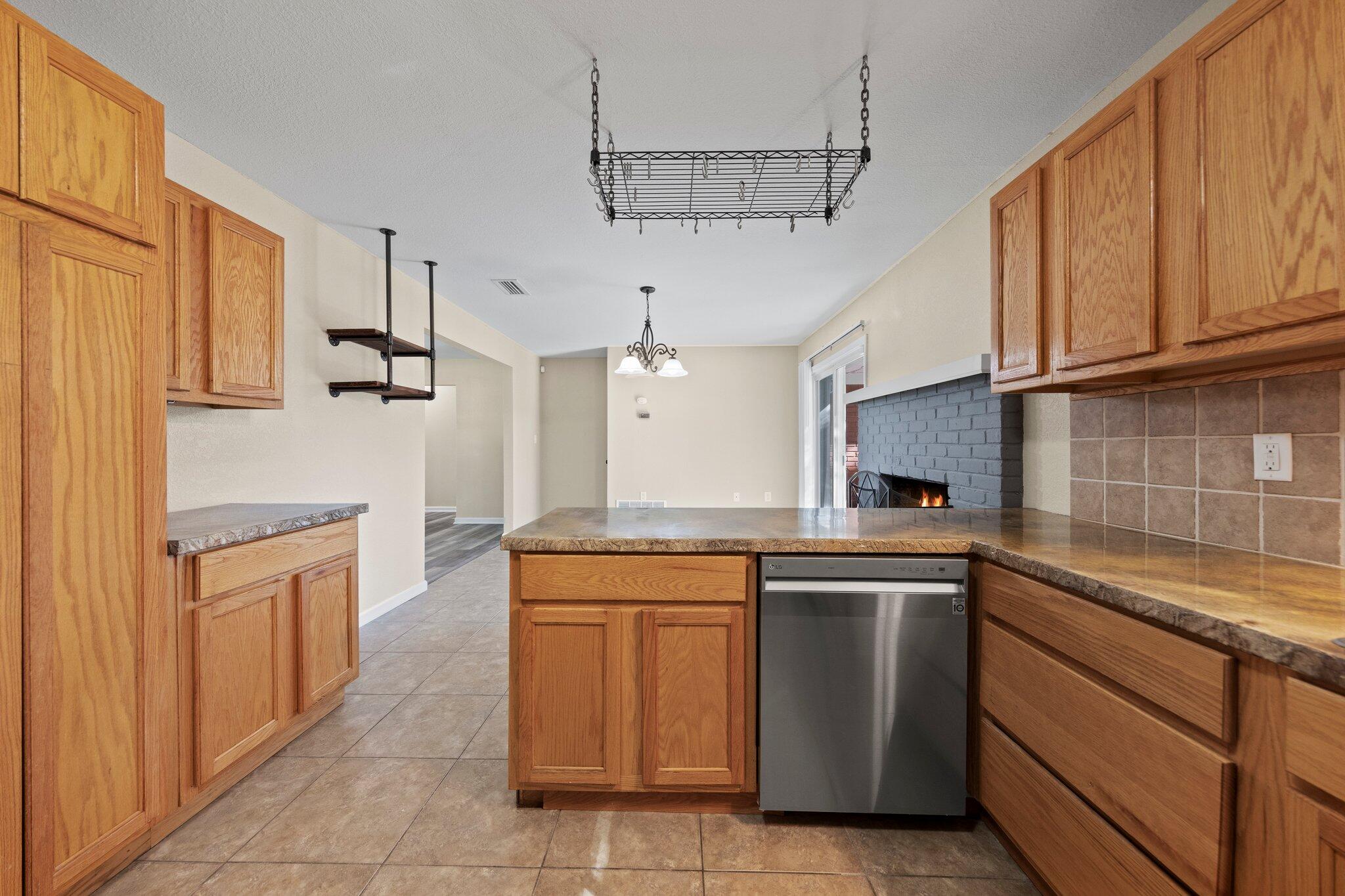 GREEN ACRES - Residential