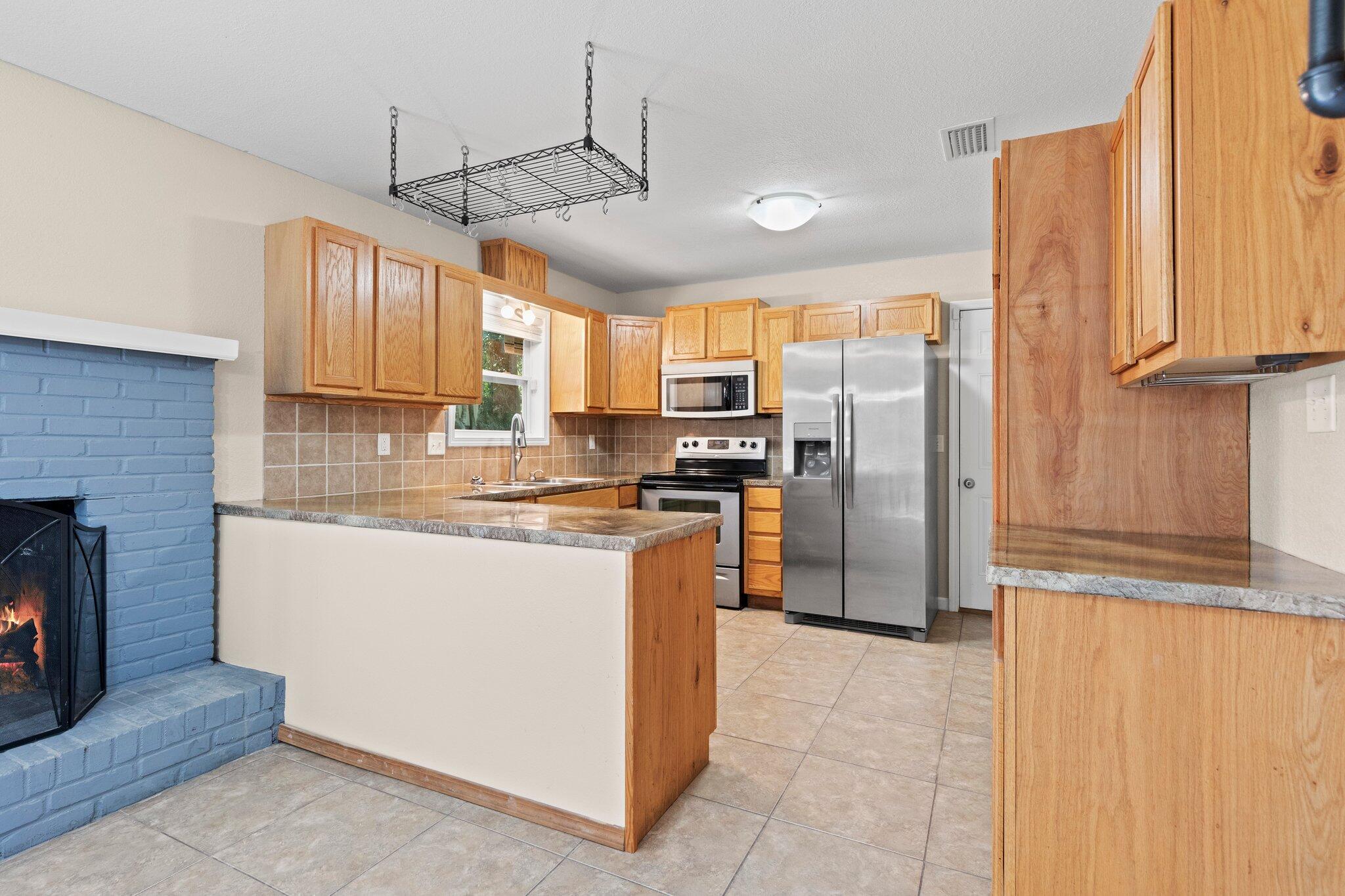 GREEN ACRES - Residential