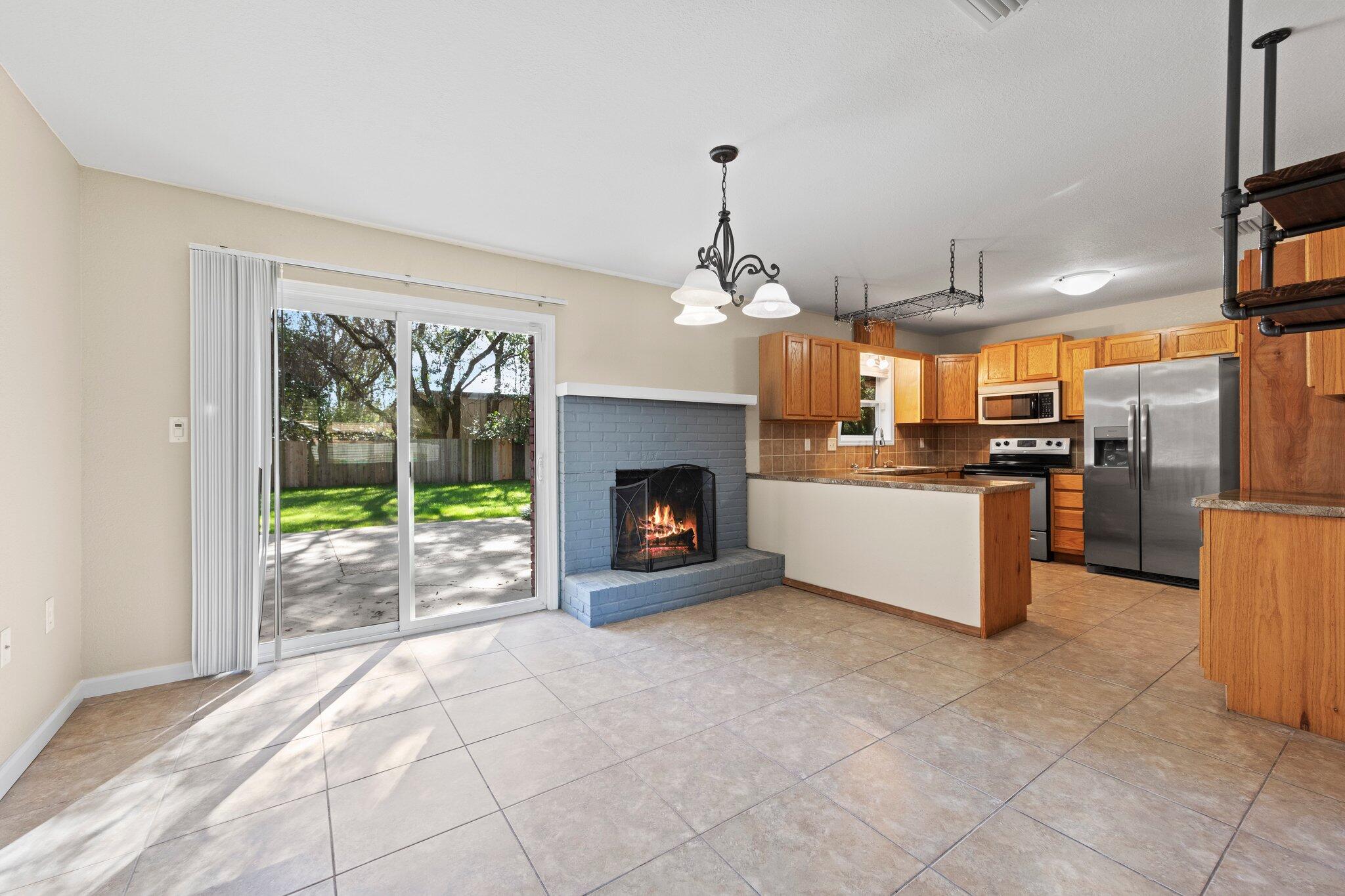 GREEN ACRES - Residential