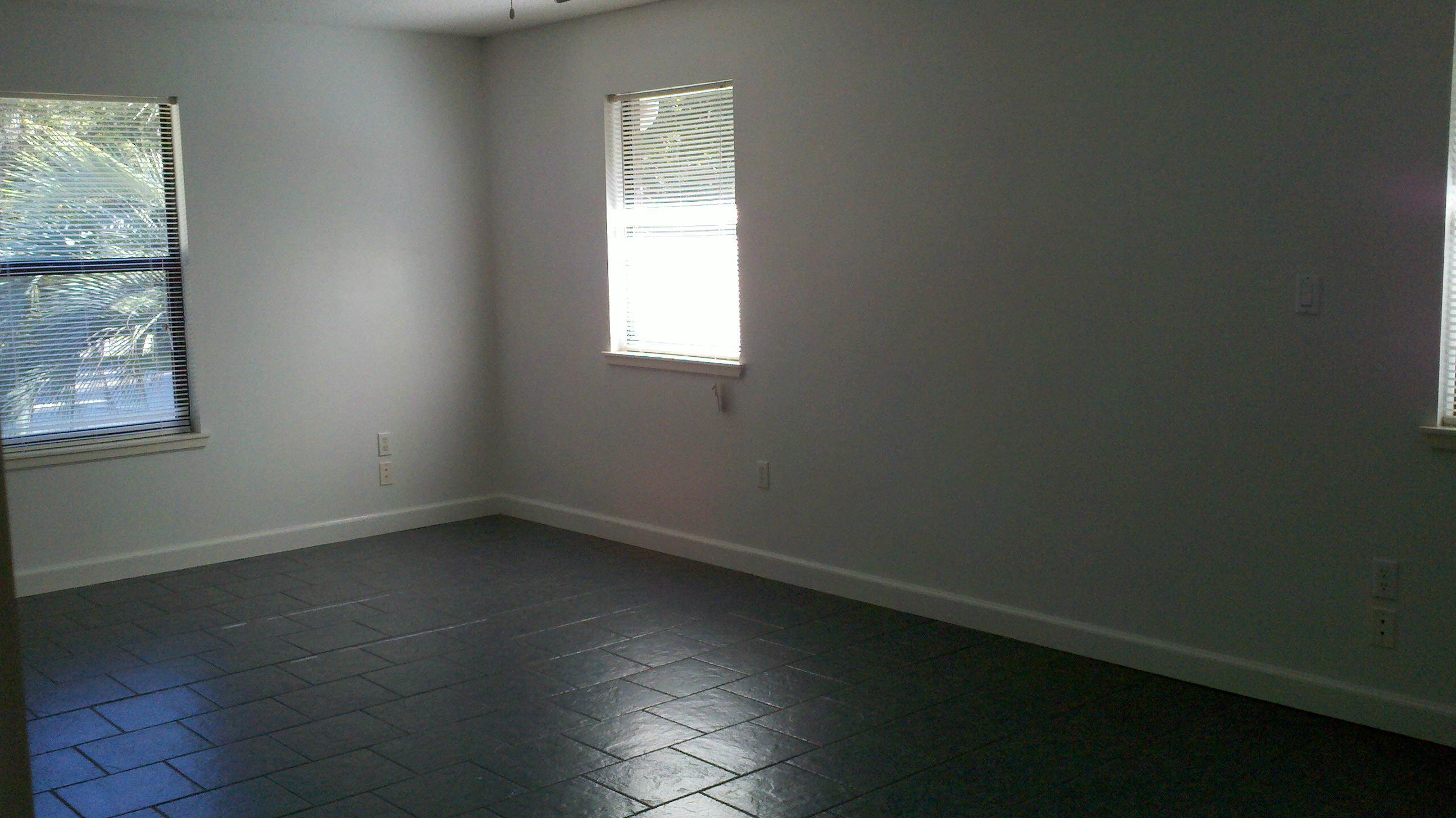 LAGRANGE SHORES - Residential