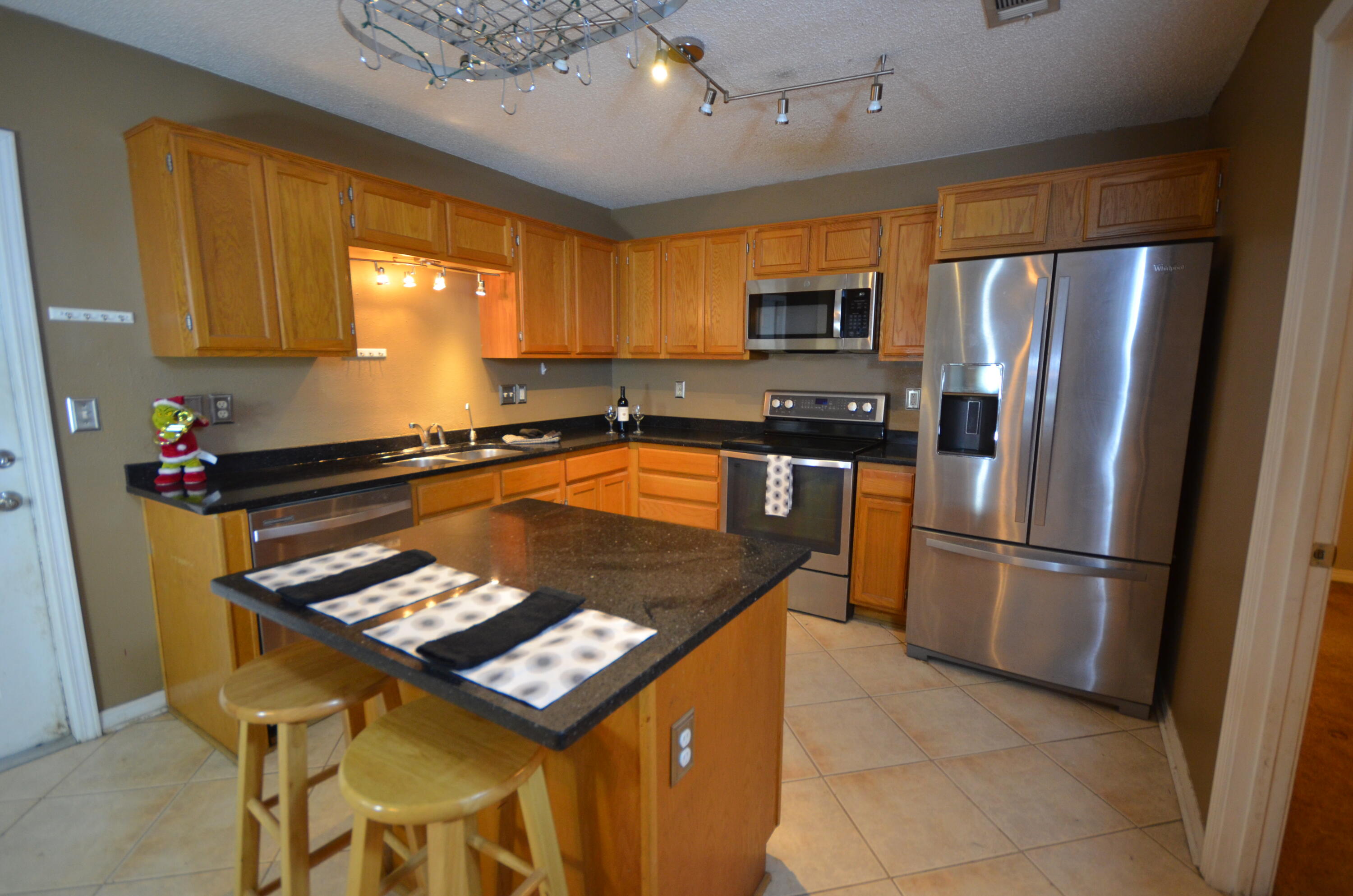 WINDING CREEK ESTATES PH 1 - Residential