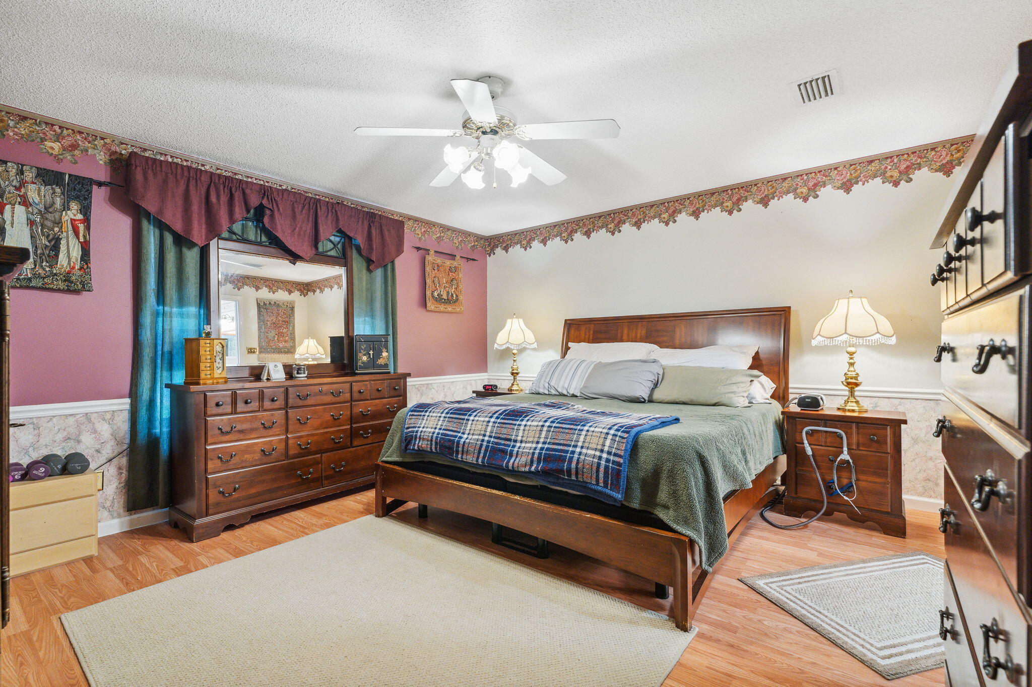 Lagrange Shores - Residential