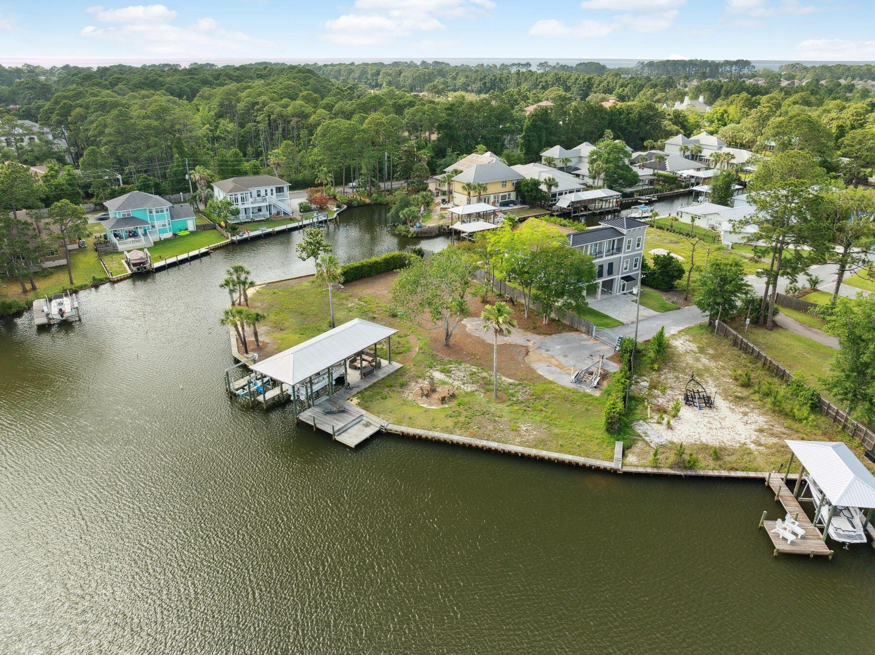 HIDDEN HARBOR ESTATES - Land