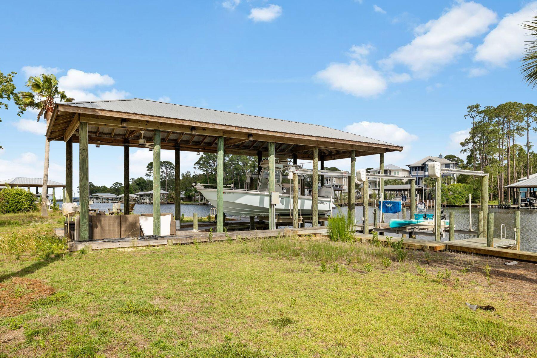 HIDDEN HARBOR ESTATES - Land
