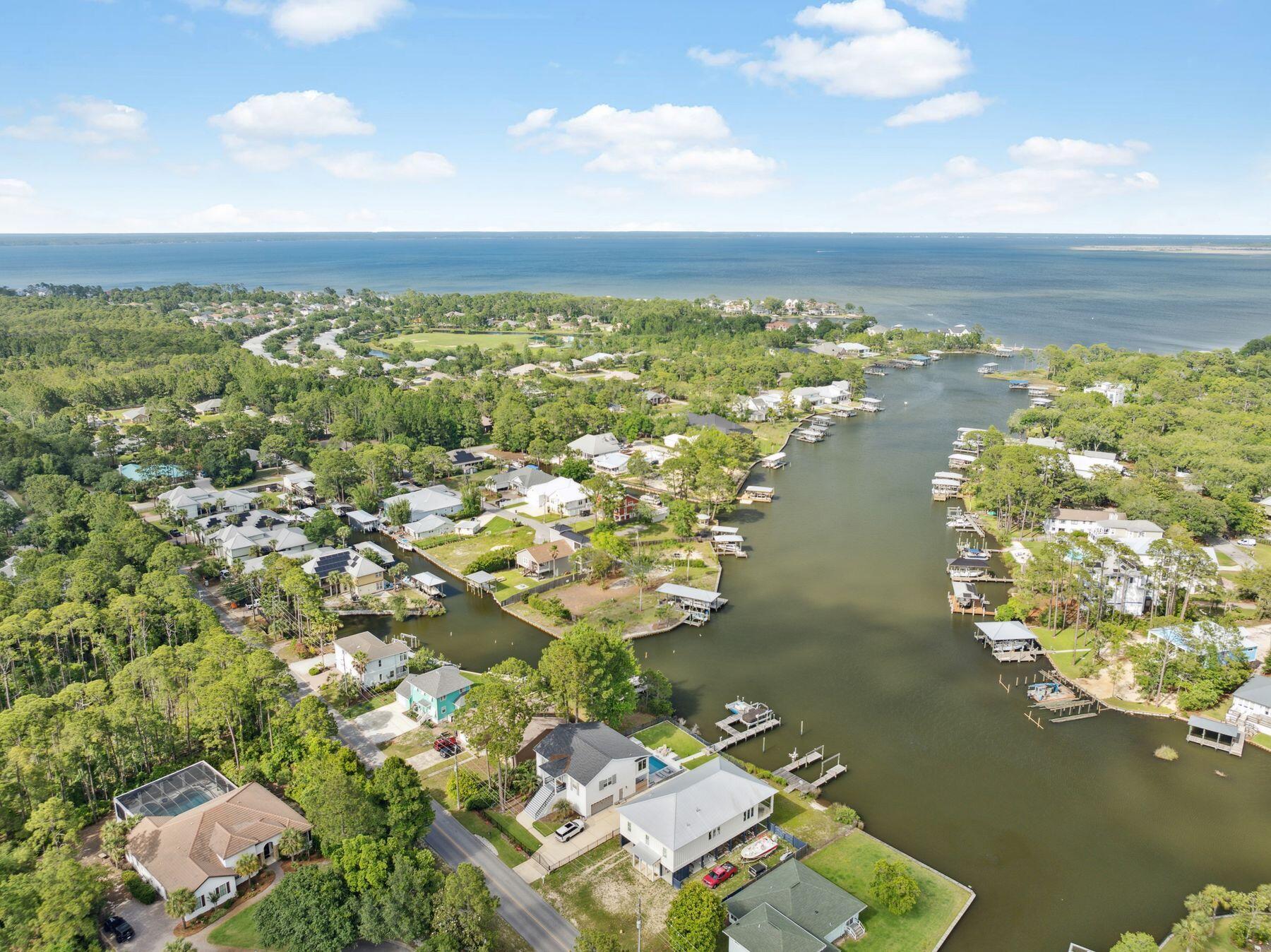 HIDDEN HARBOR ESTATES - Land