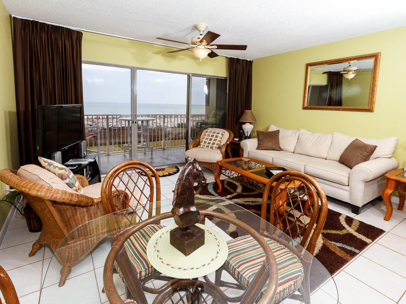 EMERALD TOWERS WEST CONDO - Residential