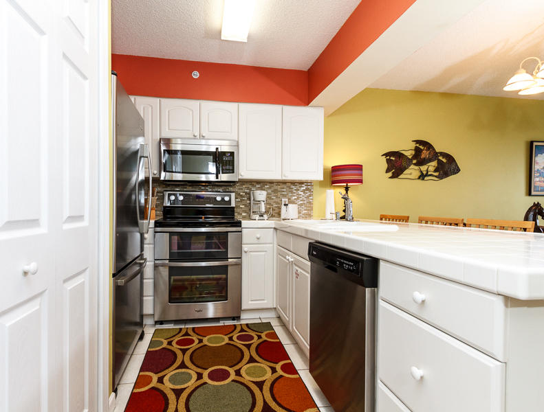 EMERALD TOWERS WEST CONDO - Residential