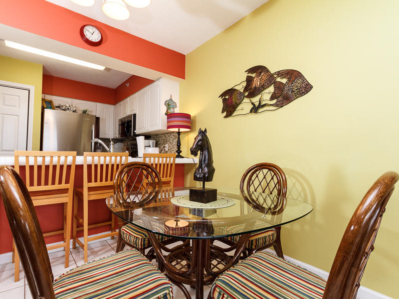 EMERALD TOWERS WEST CONDO - Residential