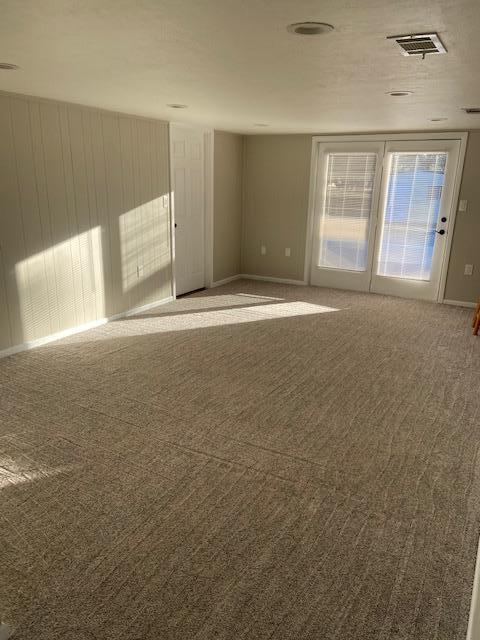 Country Club Est 1st lot 24 blk J - Residential