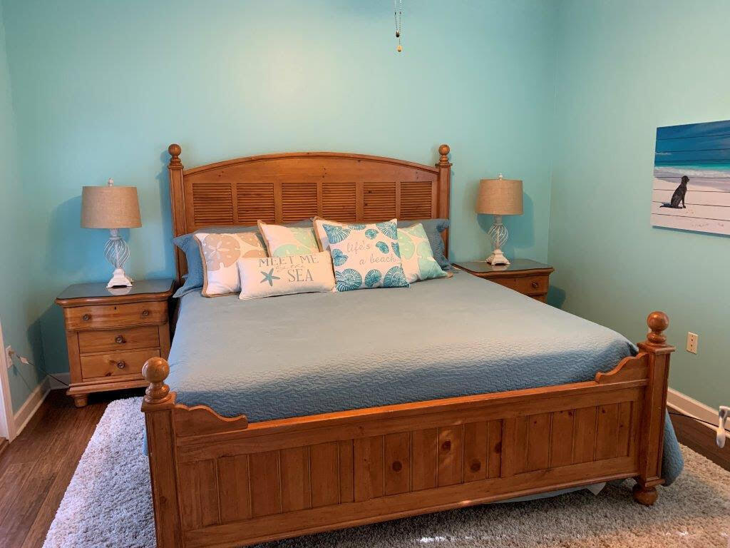 Miramar Palms - Residential