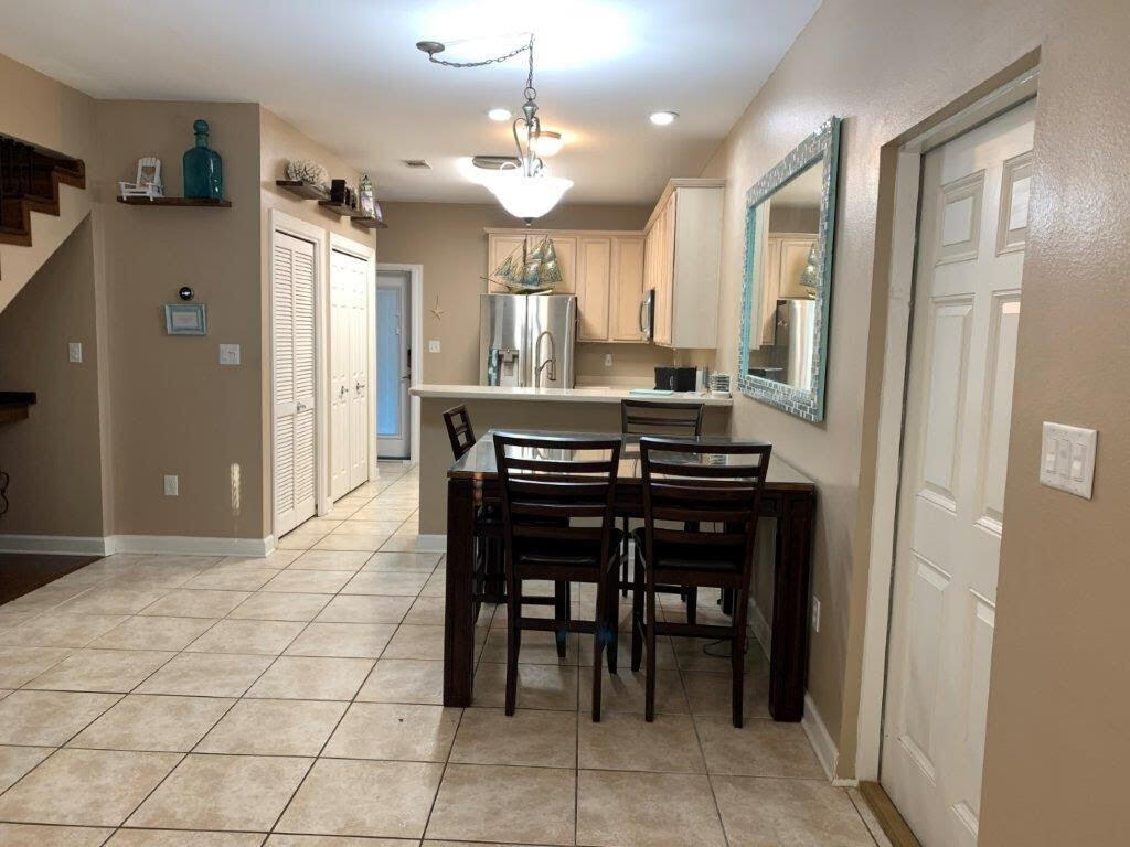 Miramar Palms - Residential