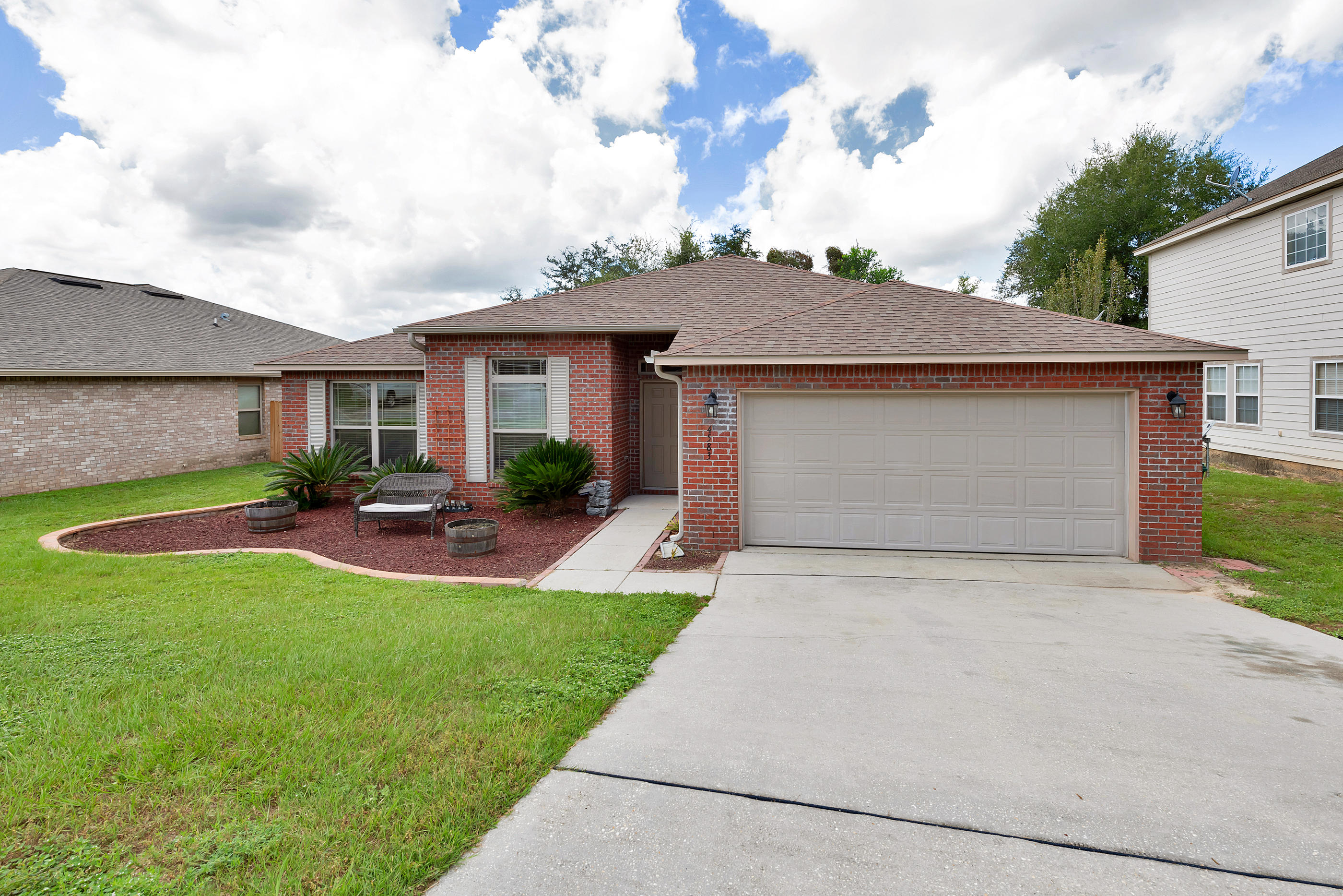 DUGGAN POND ESTATES - Residential