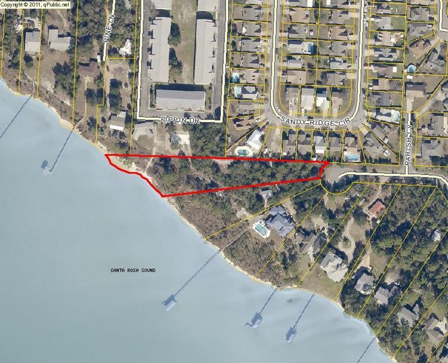 Large waterfront lot with over 500 feet of depth and 115 feet of Sound frontage. Gently sloping to the water, high and dry with no wetlands. Over 1 acre