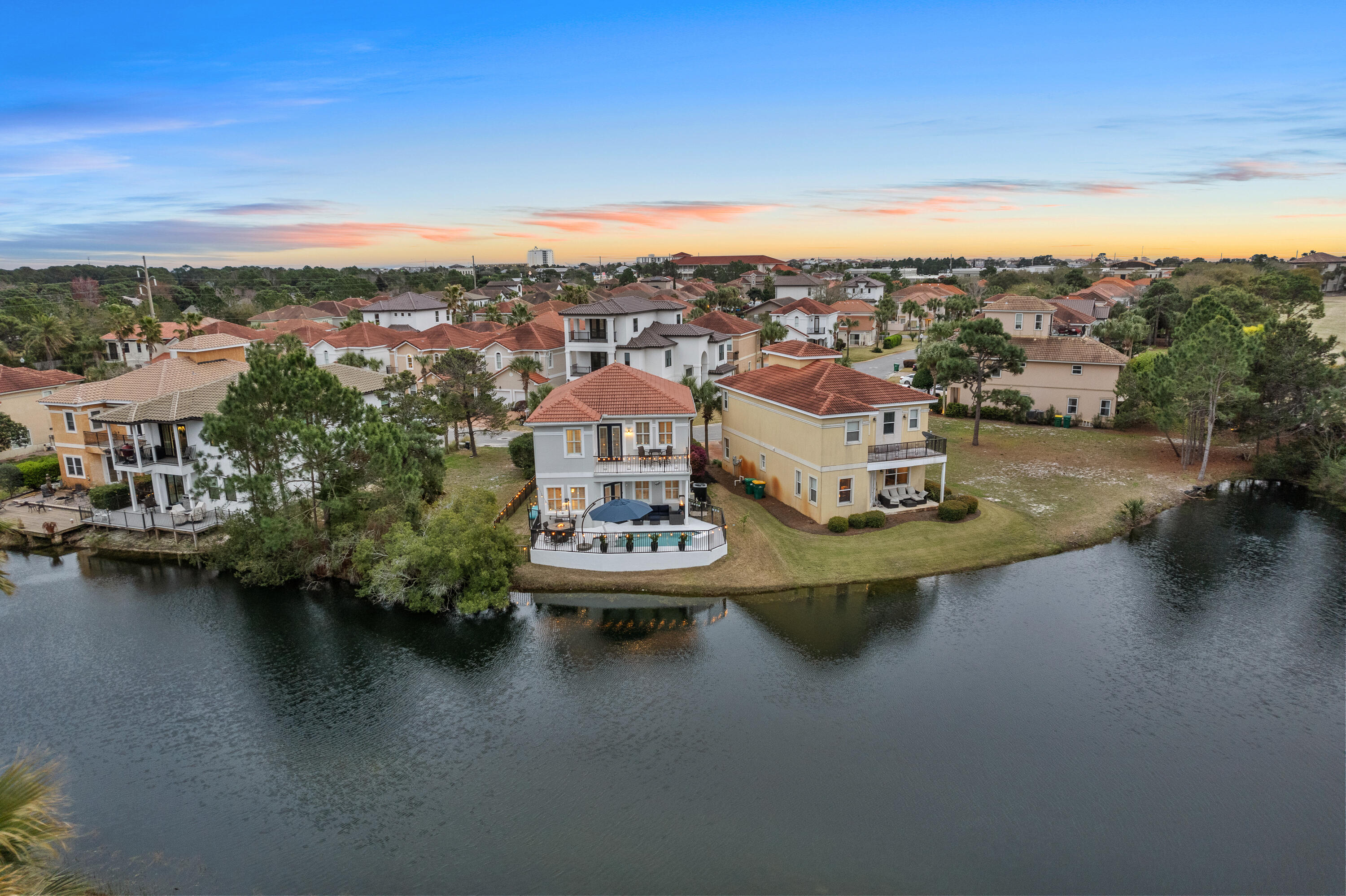 CALUSA BAY S/D - Residential