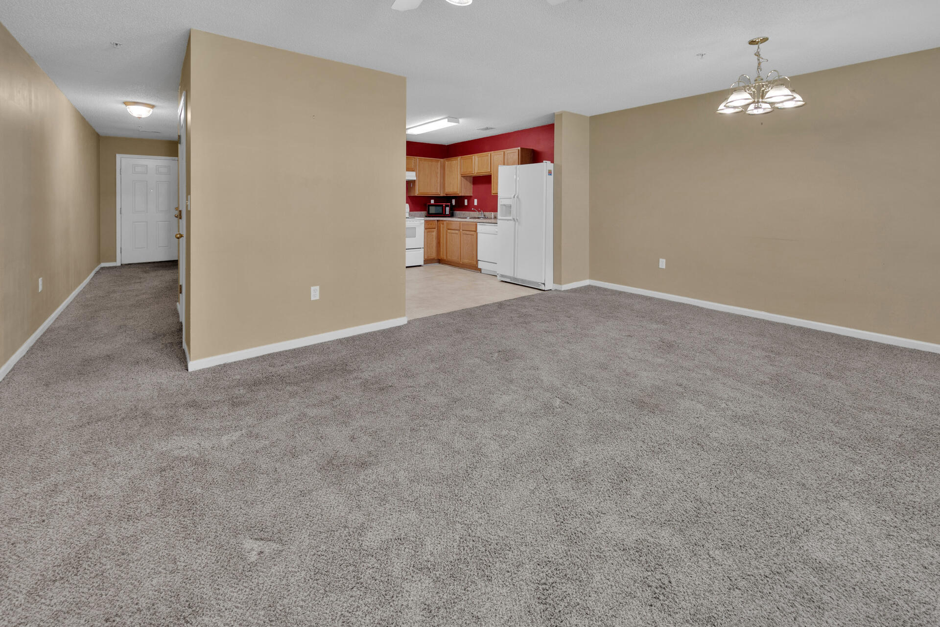 ROLLING PINES - Residential