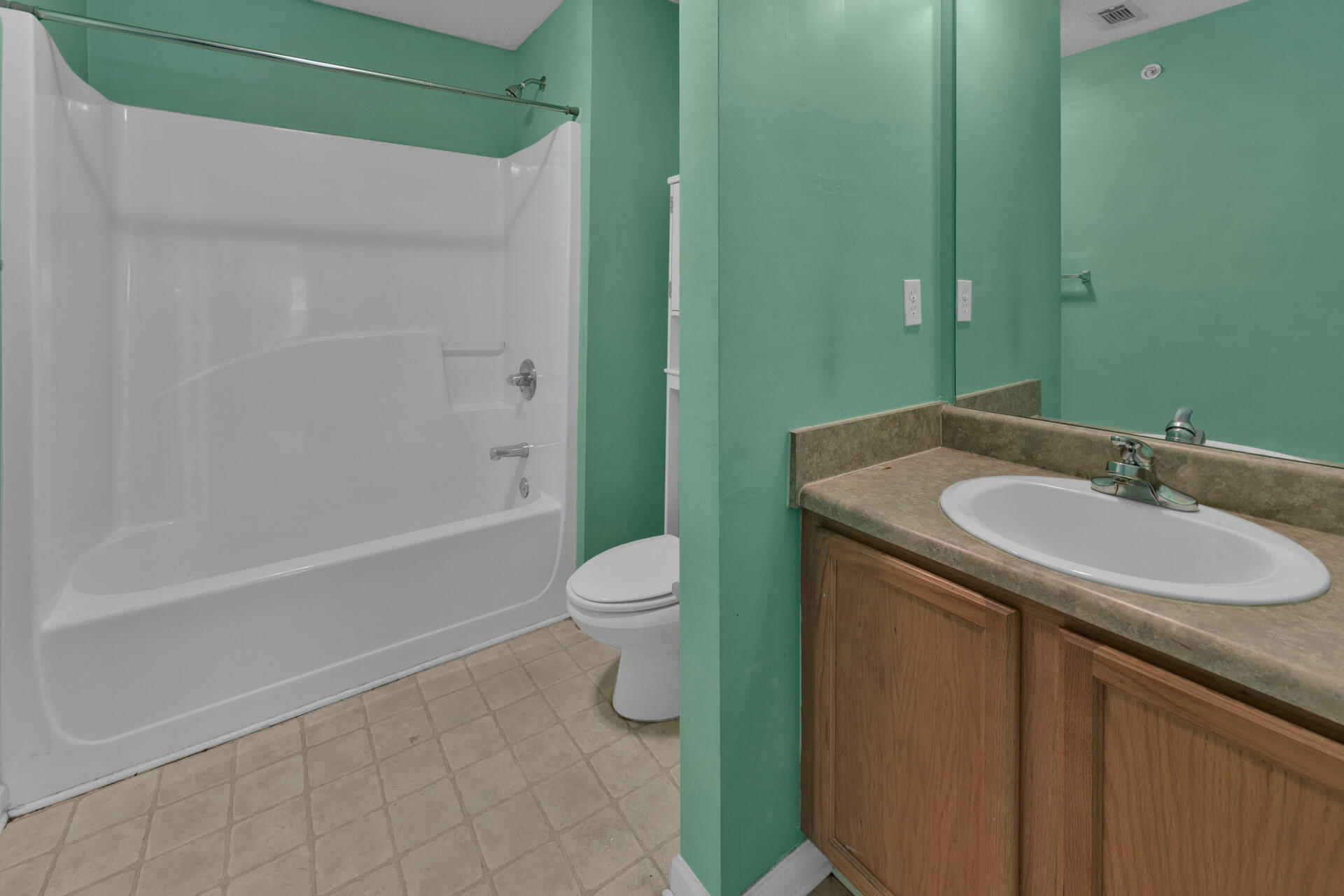 ROLLING PINES - Residential